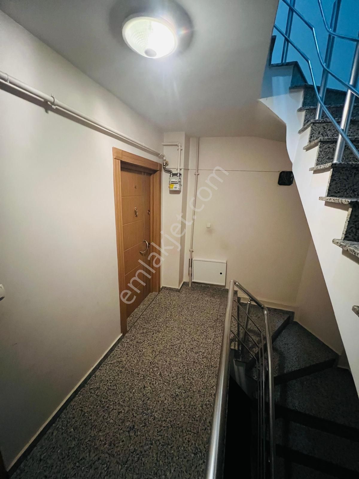 İstanbul Sancaktepe Yunusemre Mah. Satılık 2+1 Ana Cadde Üzeri 85 M2 Daire - Görsel 11