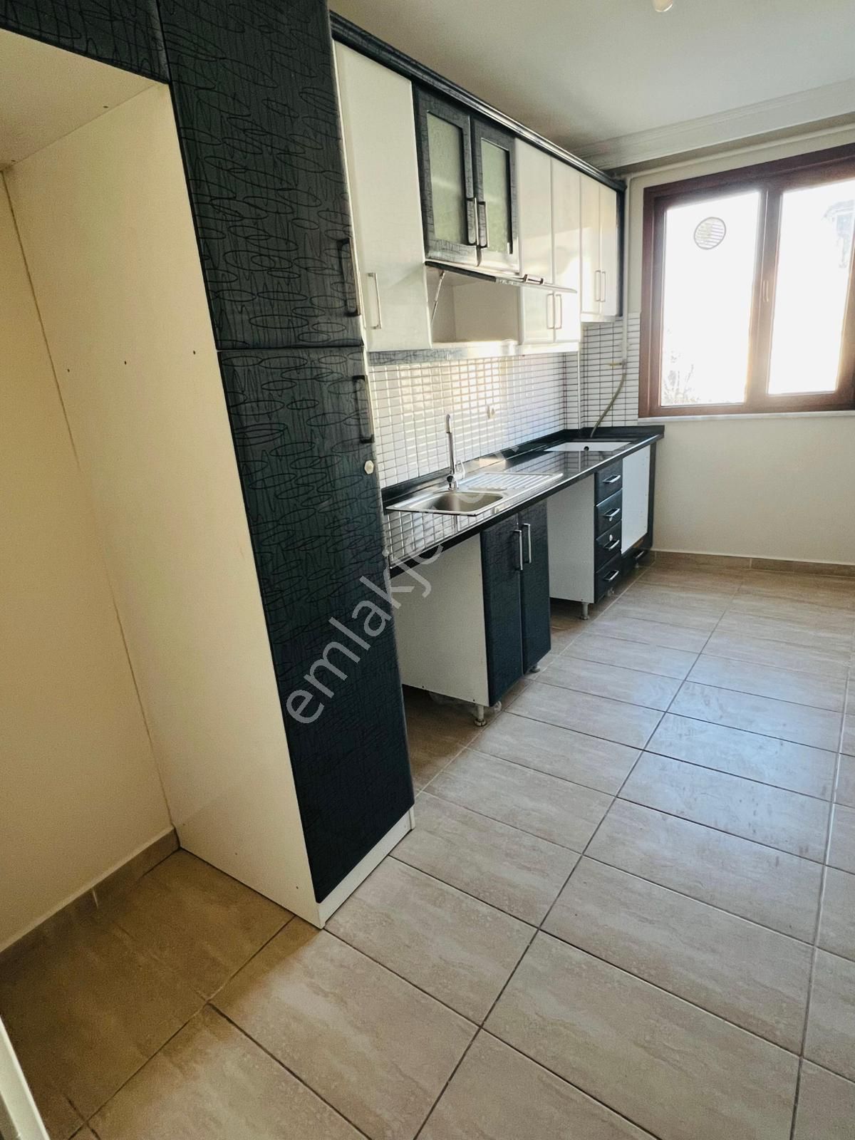 İstanbul Sancaktepe Yunusemre Mah. Satılık 2+1 Ana Cadde Üzeri 85 M2 Daire - Görsel 17