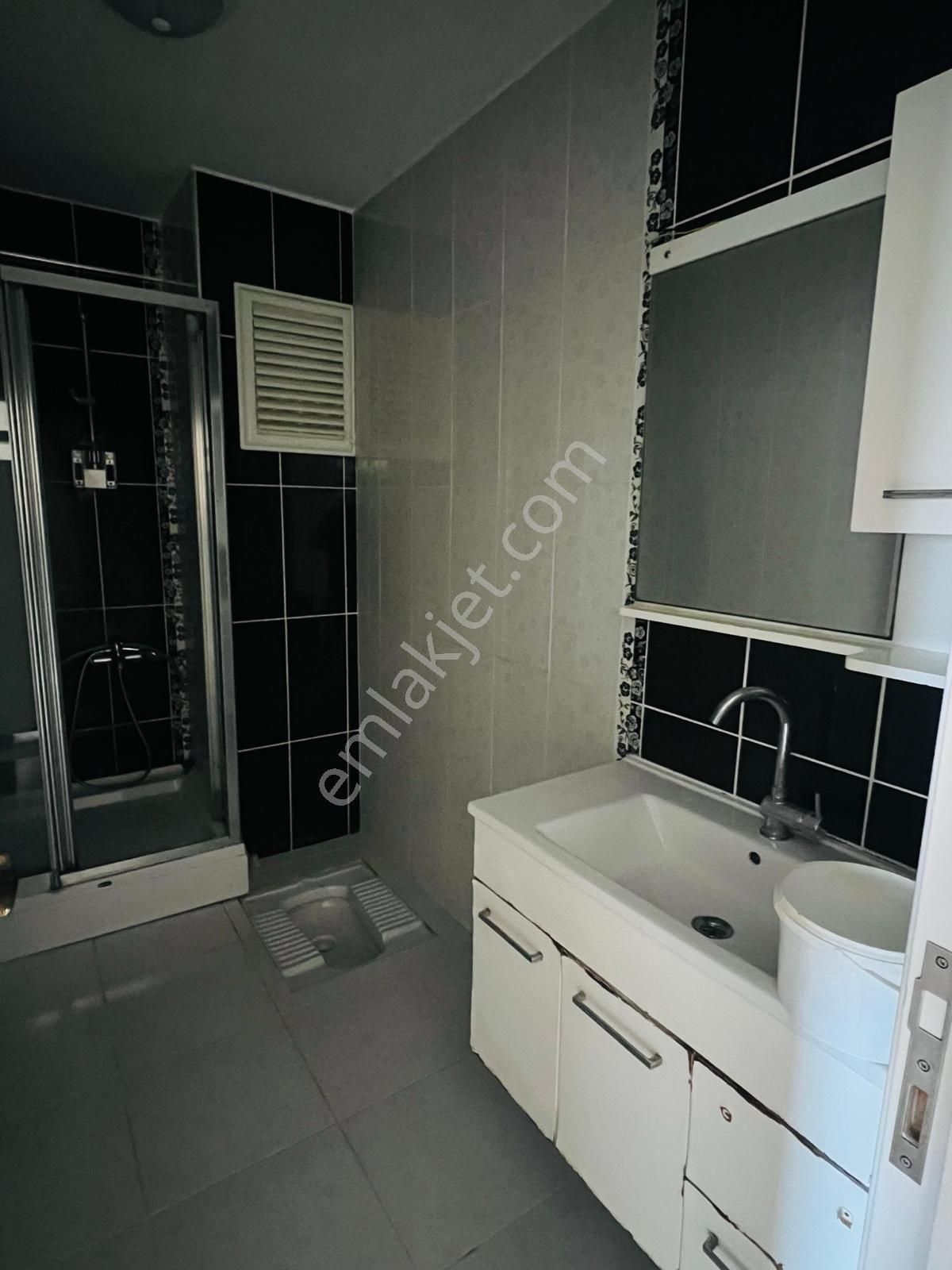 İstanbul Sancaktepe Yunusemre Mah. Satılık 2+1 Ana Cadde Üzeri 85 M2 Daire - Görsel 10