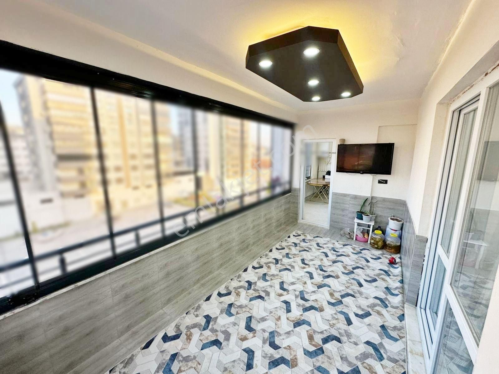 Belkız'da Cadde Üzeri Yemek Odalı Her Şeyi Yapılı Arakat 2.5+1 - Görsel 10