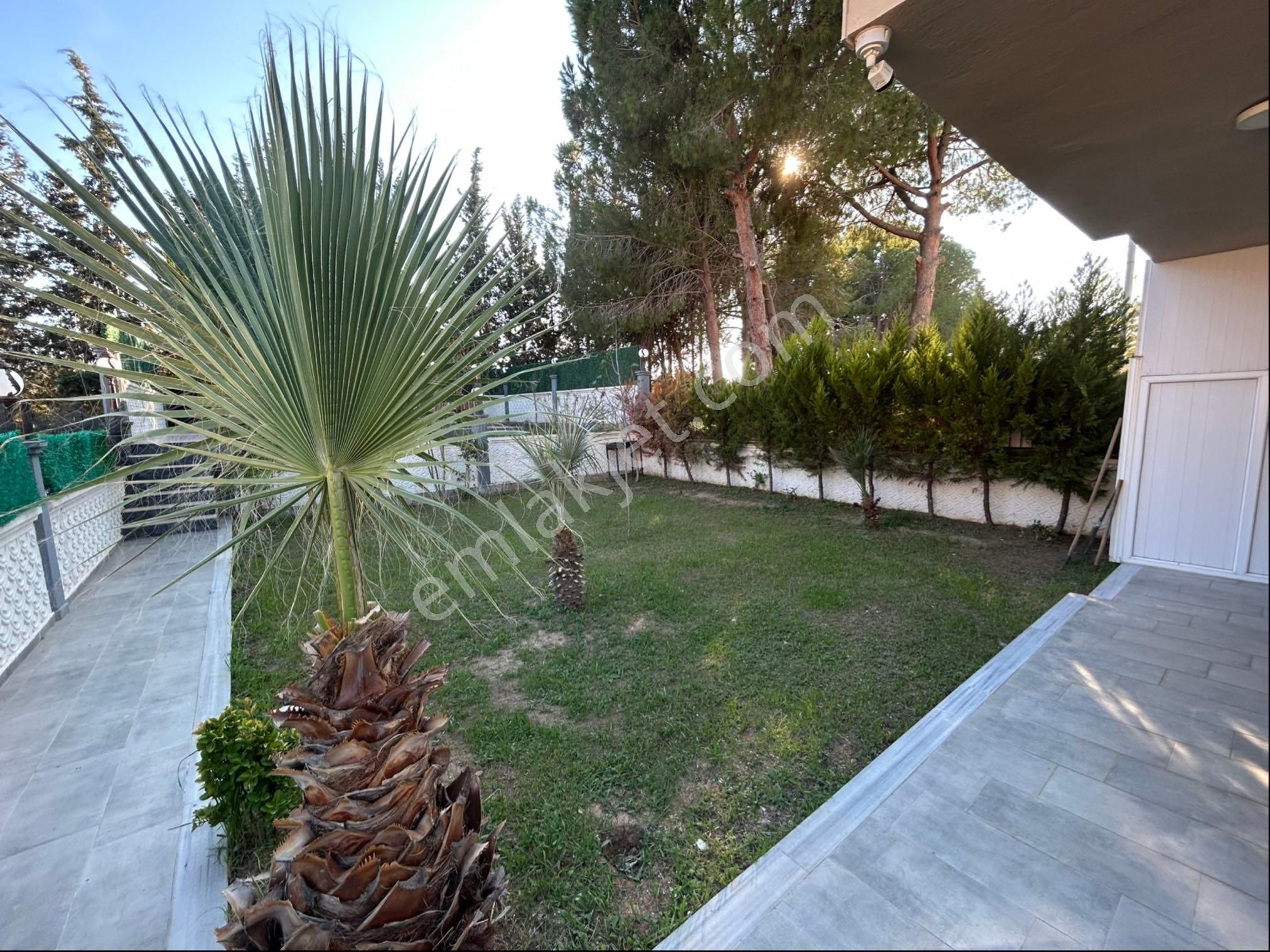 Didimde Sahile 300 Mt Mesafede 4+1 Villa - Görsel 9