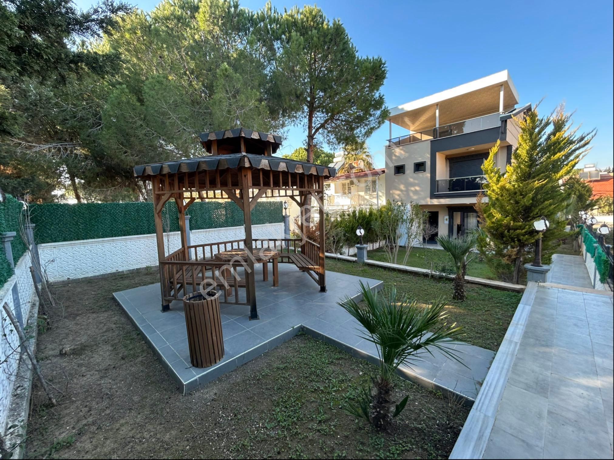 Didimde Sahile 300 Mt Mesafede 4+1 Villa - Görsel 7