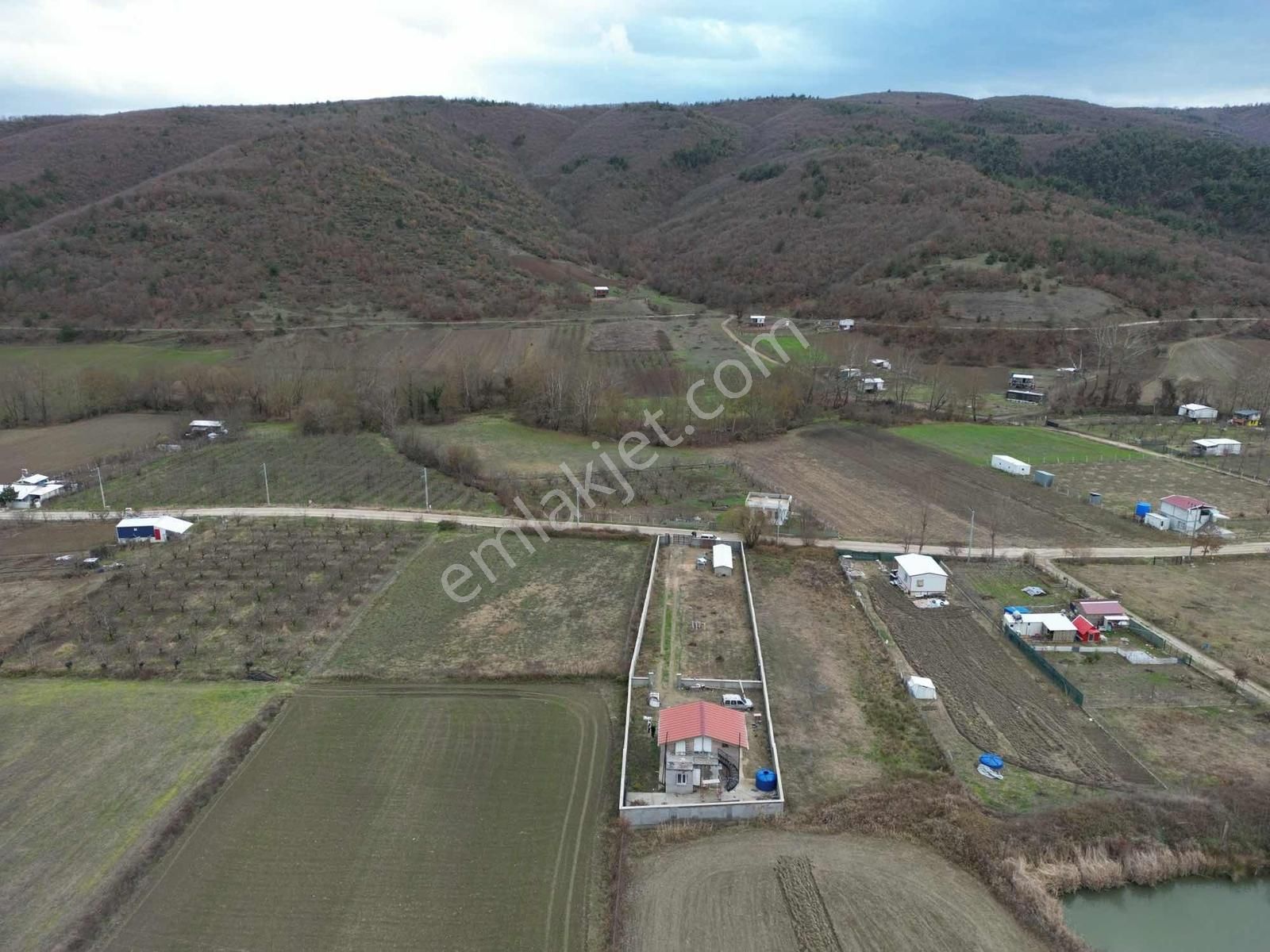 Pw Plus'tan Kestel Gölcükte Satılık 1512 M2 Hobi Bahçesi - Görsel 2