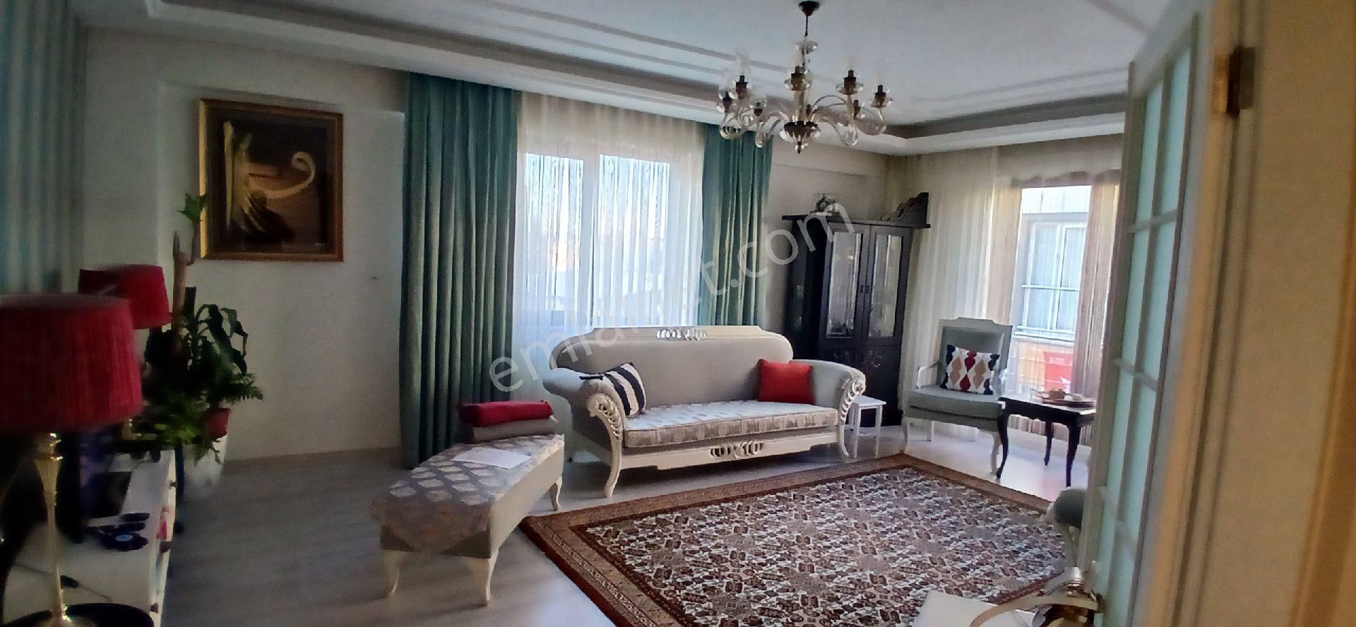 Zafer Satilik 6+1 Dubleks