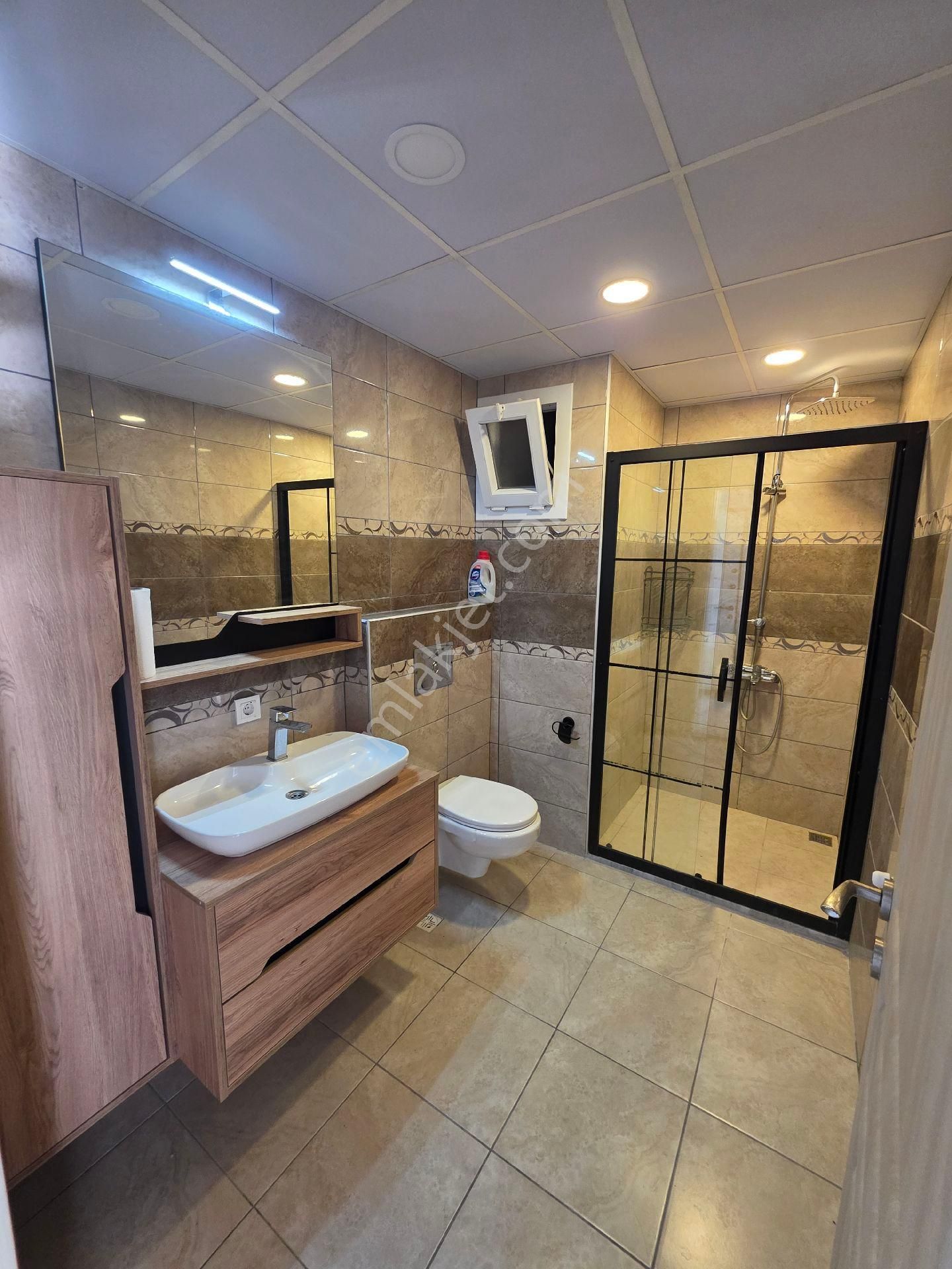 Mumcular Cadde Üzeri Kiralık - Görsel 9