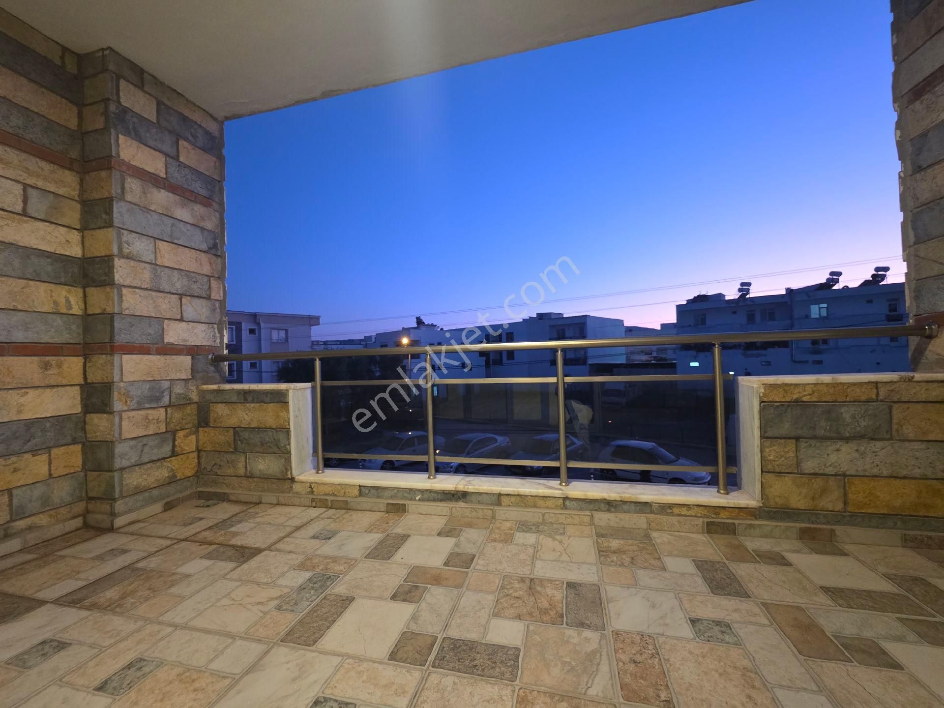 Mumcular Cadde Üzeri Kiralık - Görsel 14