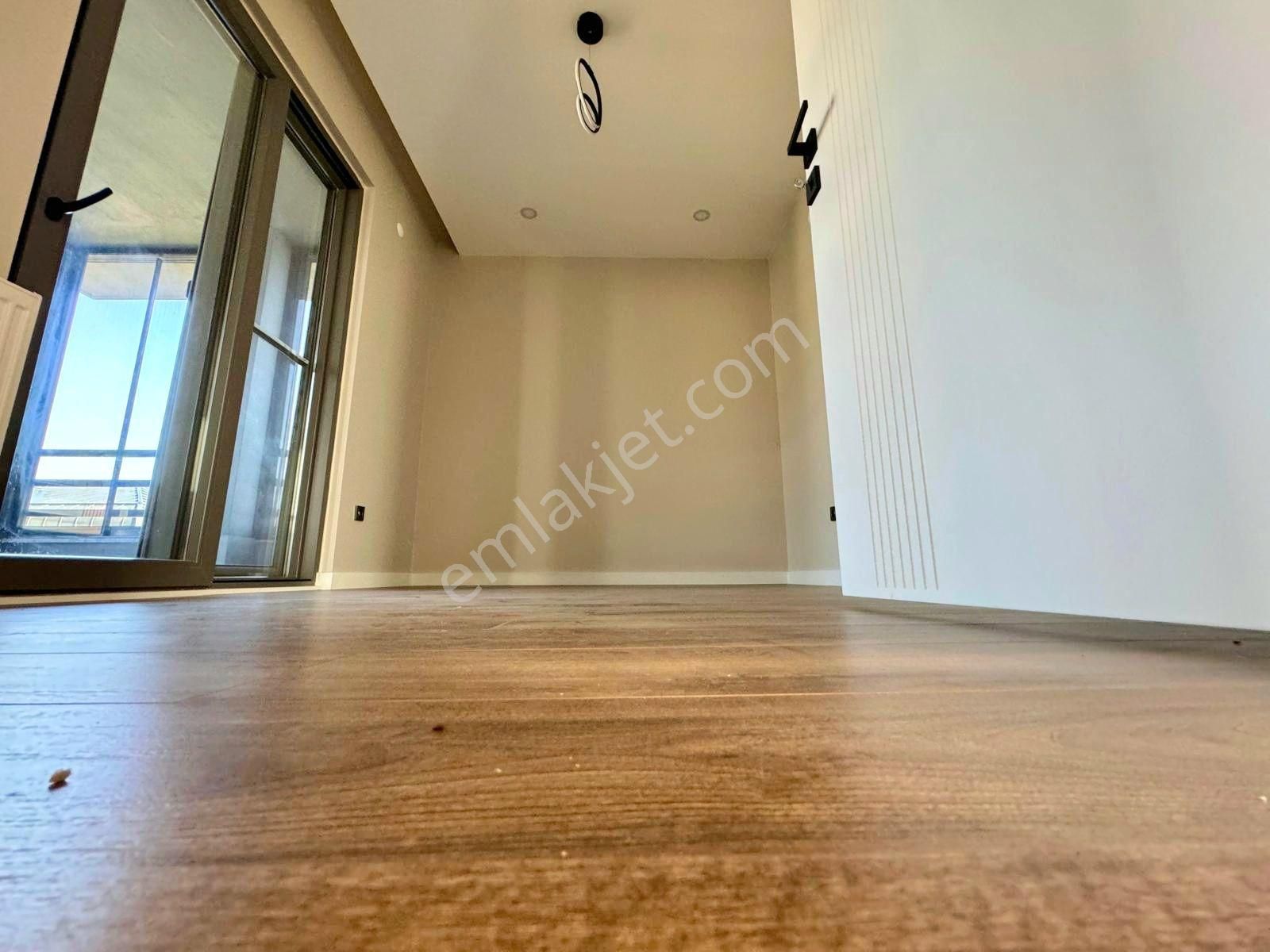 Vahdet'ten Gürede Cennetten Bir Köşe Havuzlu Lüks Tasarım Villa - Görsel 20