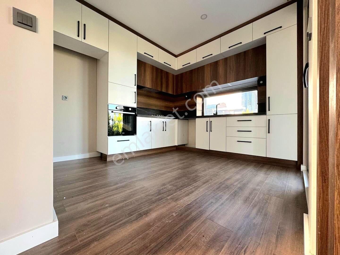 Vahdet'ten Gürede Cennetten Bir Köşe Havuzlu Lüks Tasarım Villa - Görsel 25