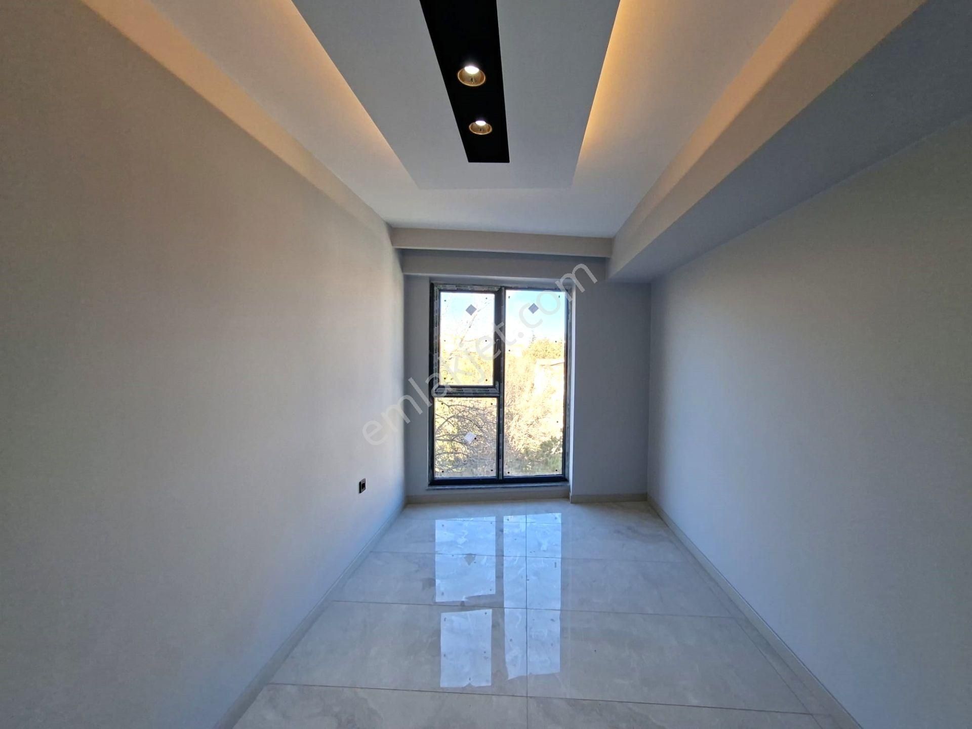 Recep Ümit'ten Şarhöyük'te Satılık Büyük Park Manzaralı Özel Garajlı 2+1 Sıfır Lüx Daireler. - Görsel 14