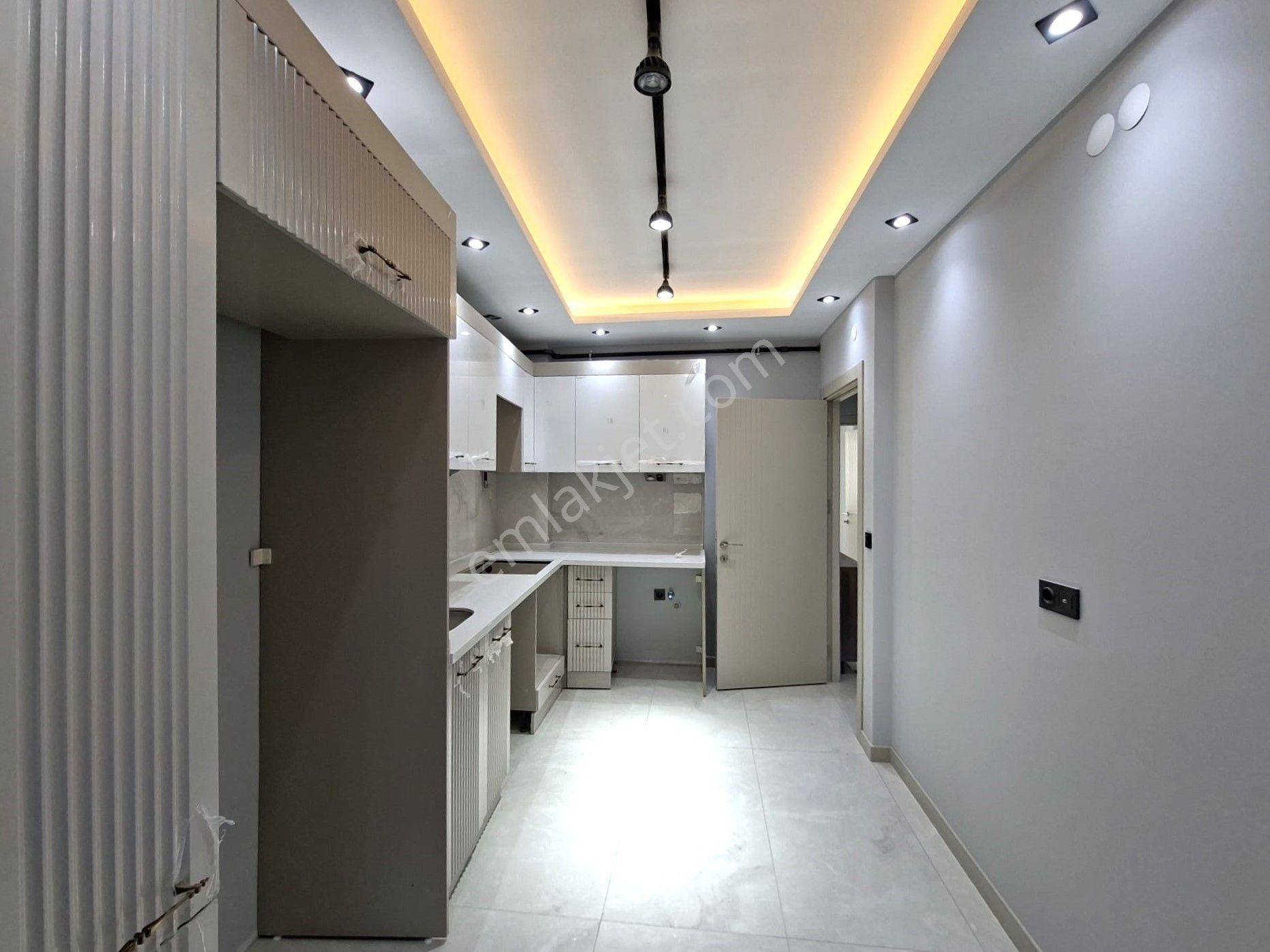 Recep Ümit'ten Şarhöyük'te Satılık Büyük Park Manzaralı Özel Garajlı 2+1 Sıfır Lüx Daireler. - Görsel 8