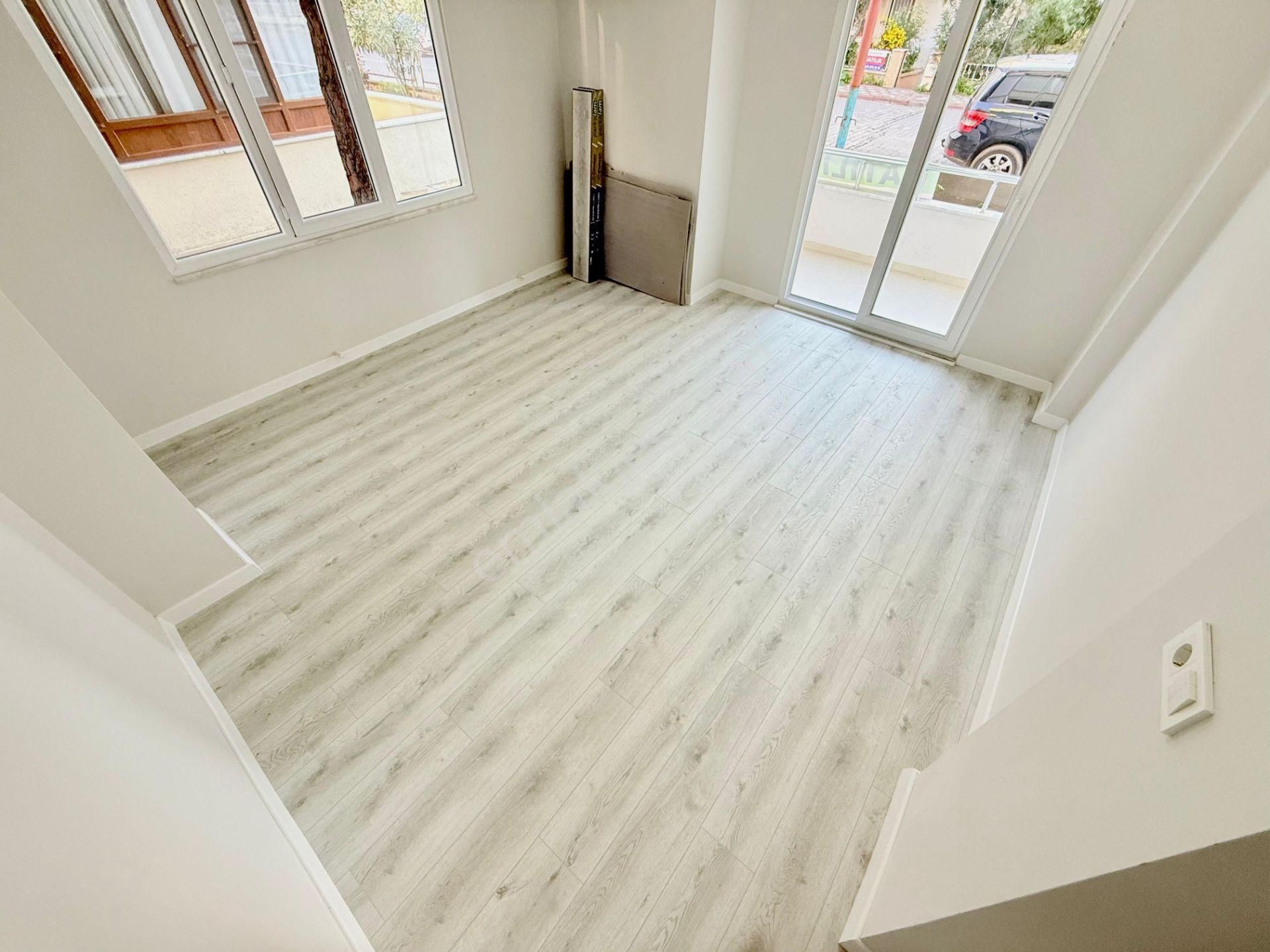 ꧁parla'dan Bahçe Kullanımlı Denize 100 Mt Satılık 2+1daire꧂ - Görsel 9