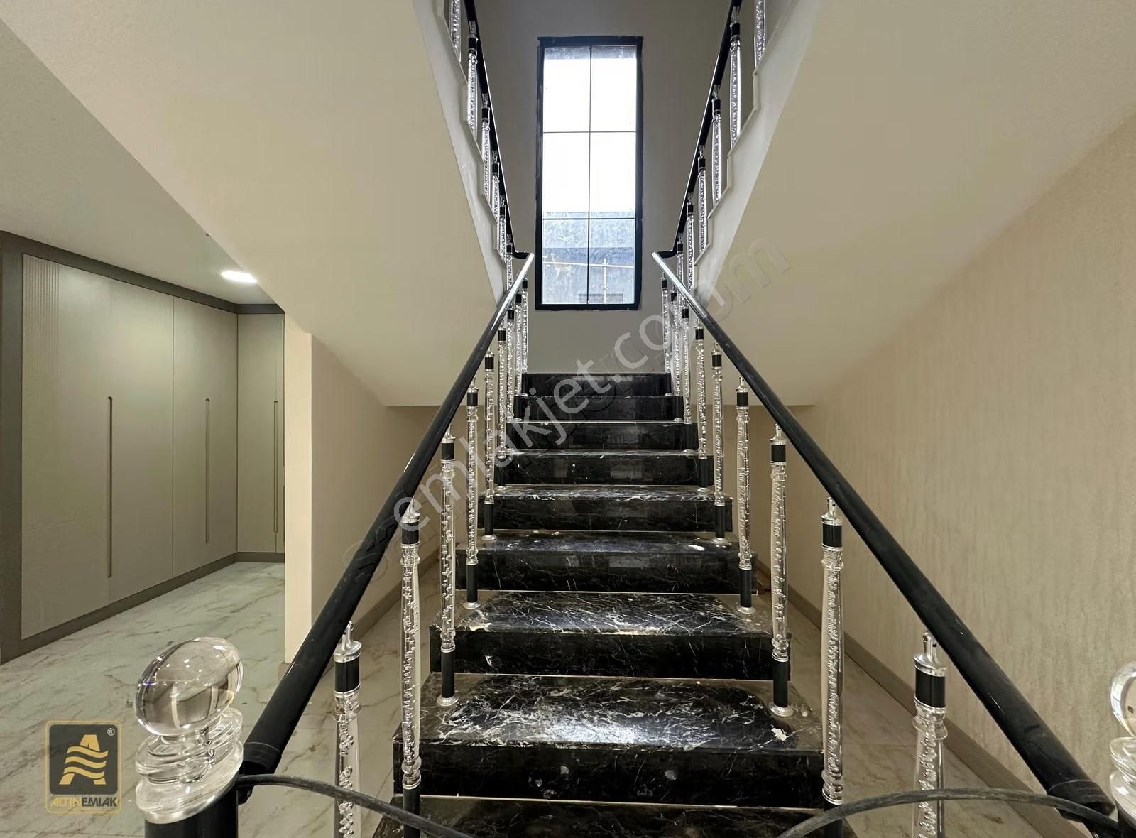 Diyarbakır Yenişehir 450 Evlerde Satılık Ultra Lüx 5.5 +1 Villa - Görsel 15