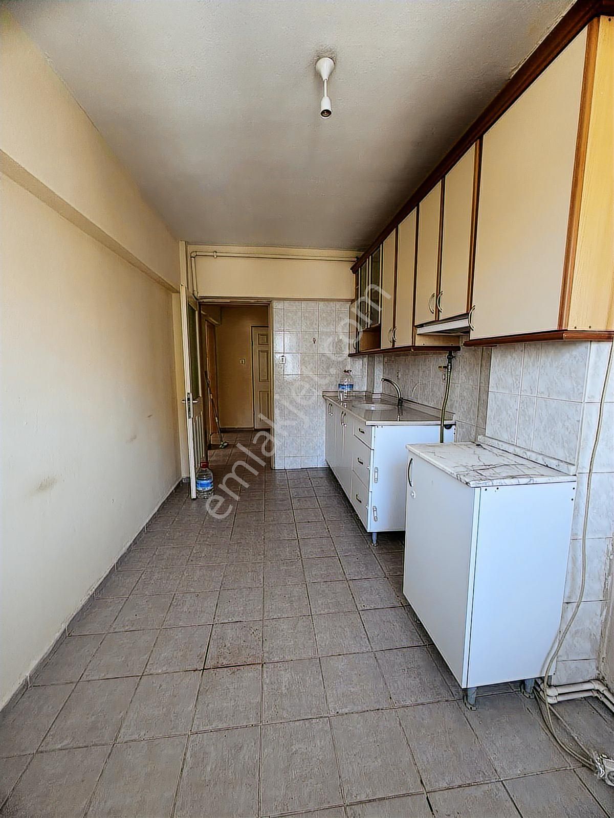 Remax Arma'dan Buca Da Kıralık 3+1 Daıre - Görsel 10