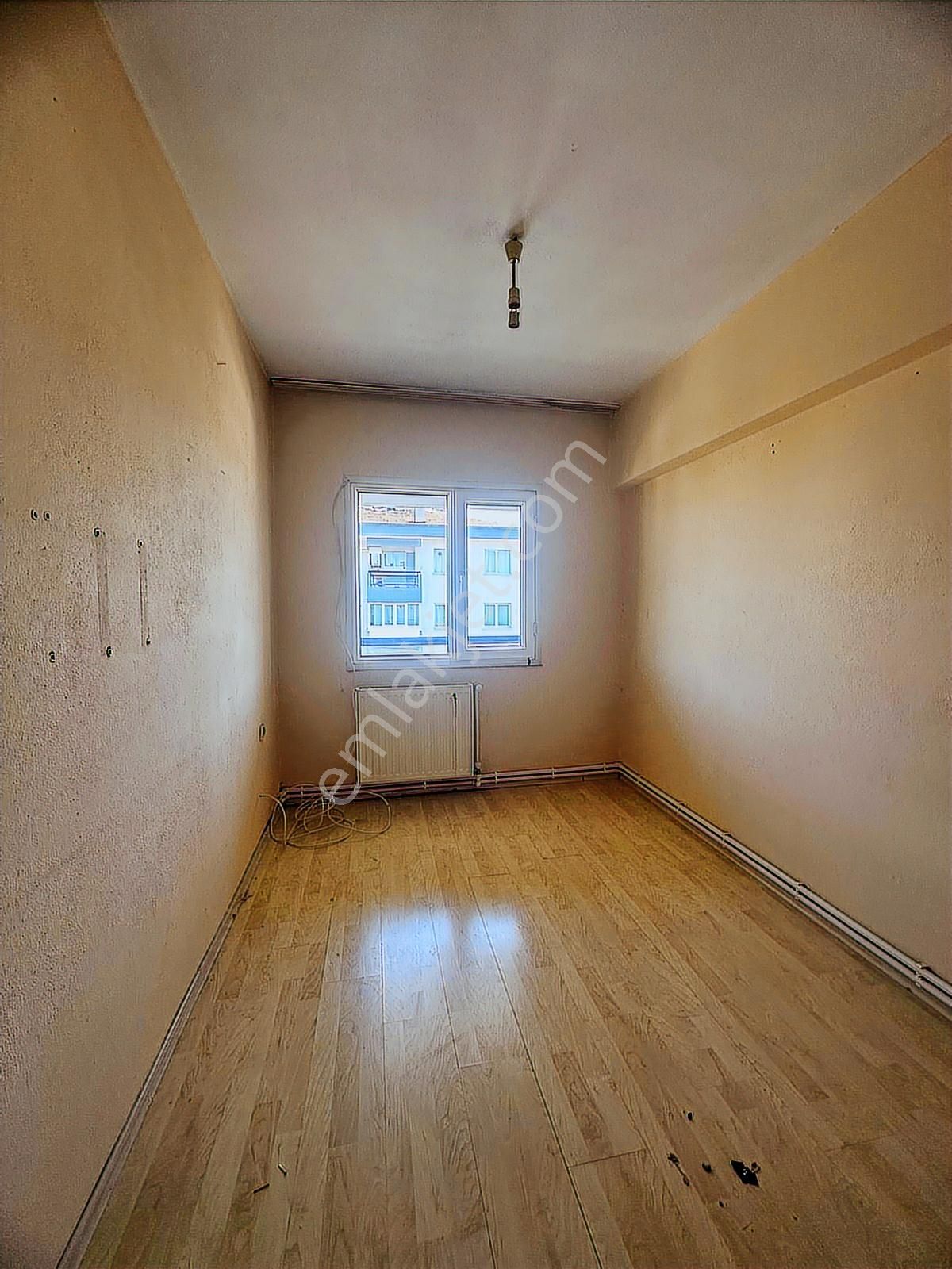 Remax Arma'dan Buca Da Kıralık 3+1 Daıre - Görsel 13