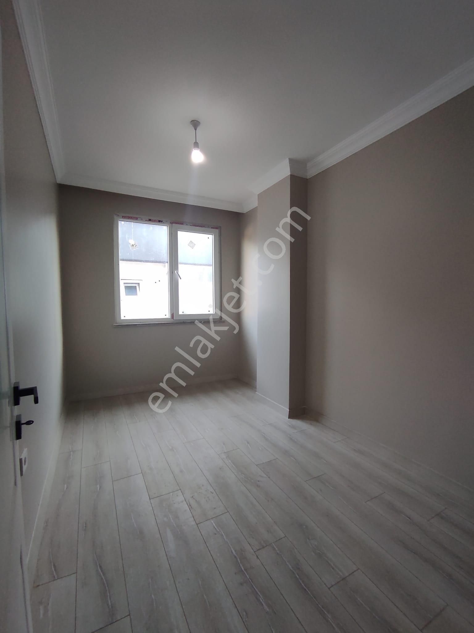 Demokrasi Caddesi Metroya Yakın Asansörlü 3+1 Üst Dubleks - Görsel 28