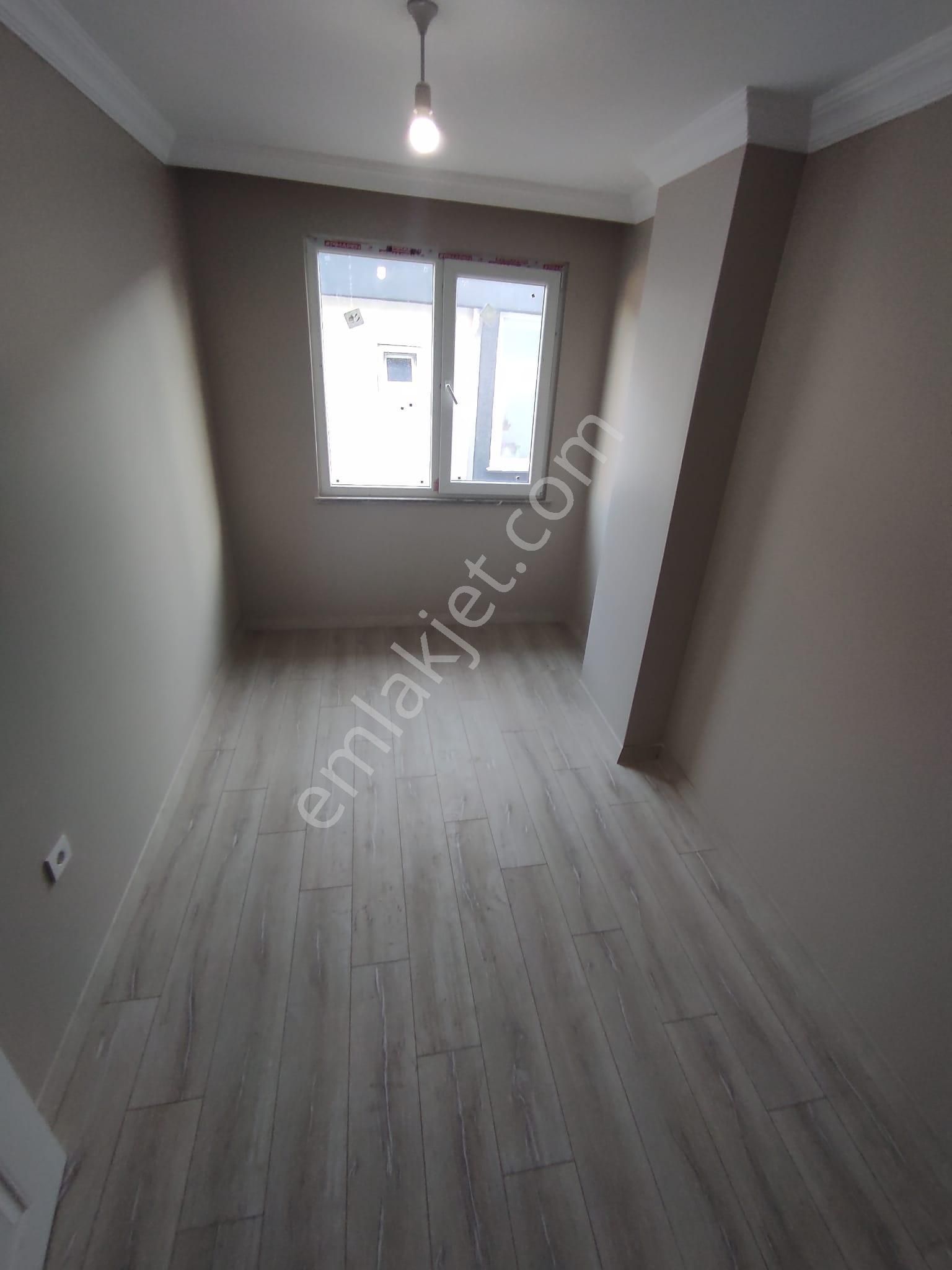 Demokrasi Caddesi Metroya Yakın Asansörlü 3+1 Üst Dubleks - Görsel 29