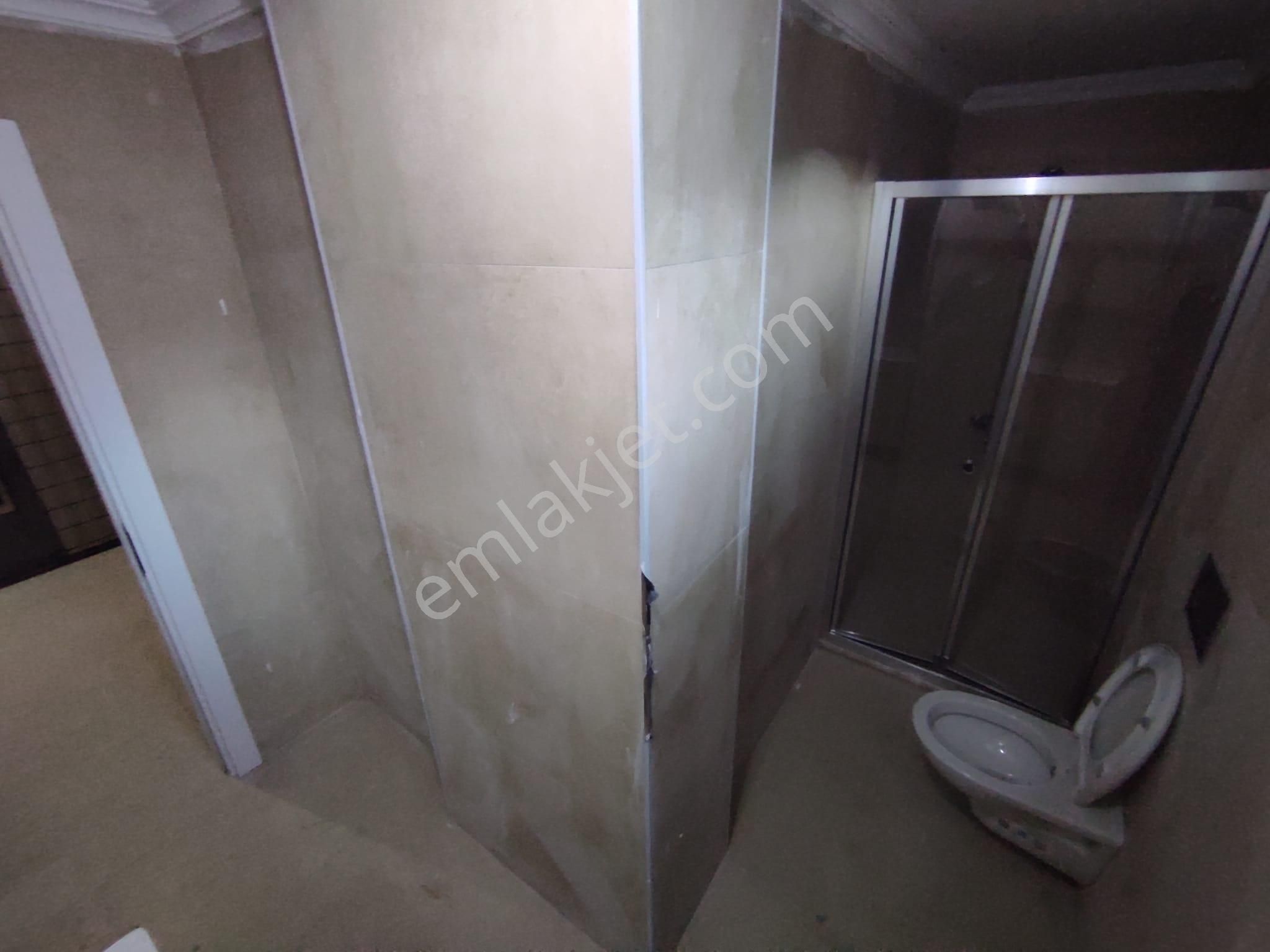 Demokrasi Caddesi Metroya Yakın Asansörlü 3+1 Üst Dubleks - Görsel 26