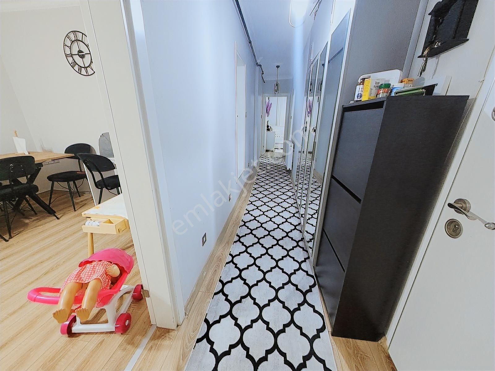 İzmir Buca Güven Mahallesi 2+1 Satılık Daire - Görsel 7