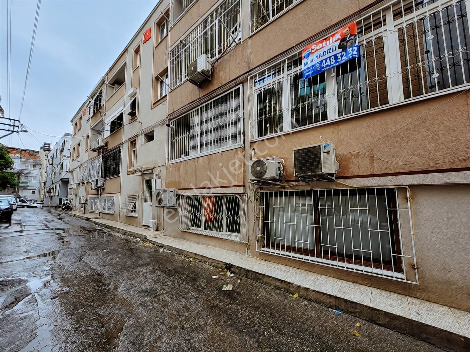 İzmir Buca Güven Mahallesi 2+1 Satılık Daire