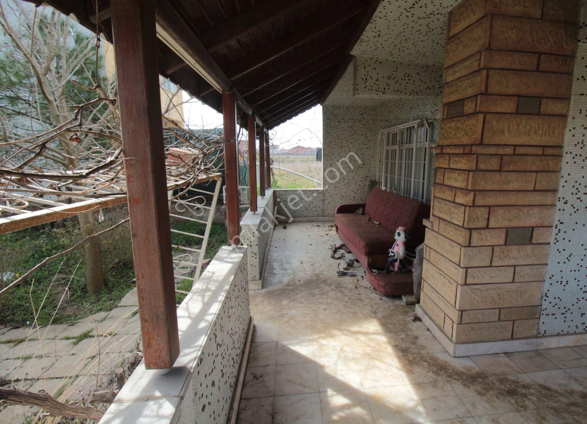 Tekirdağ Marmara Ereğlisi Yeni Çiftlikte Denize 250 M Mesafede 3 Katlı Satılık Villa - Görsel 3