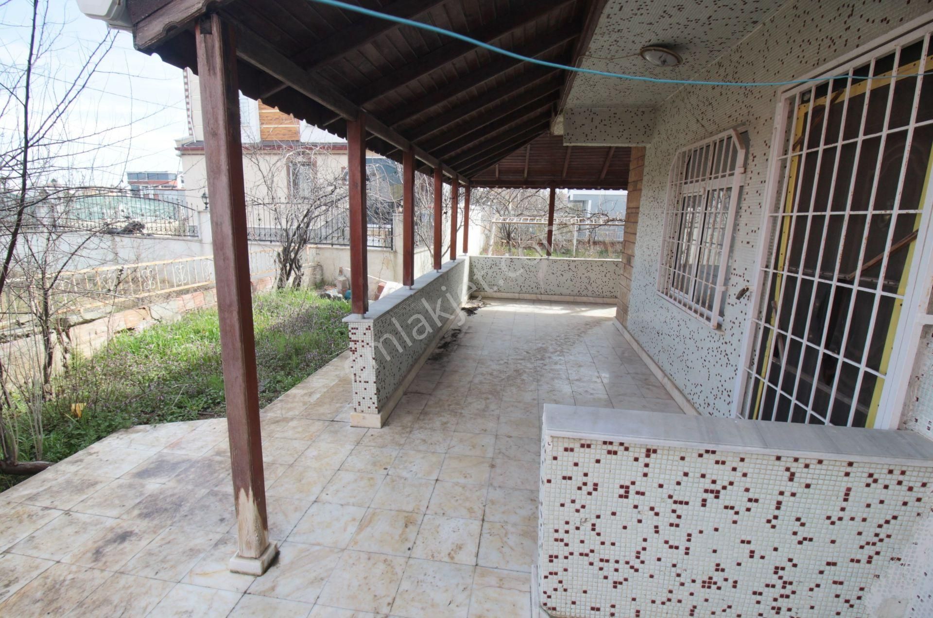 Tekirdağ Marmara Ereğlisi Yeni Çiftlikte Denize 250 M Mesafede 3 Katlı Satılık Villa - Görsel 2