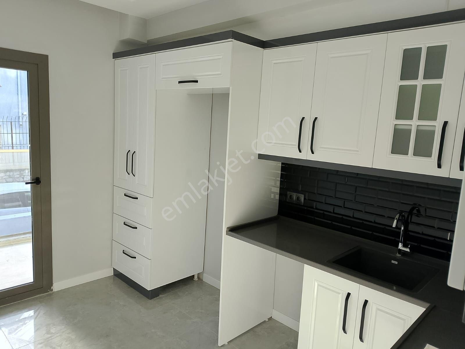 Aydın Söke Fevzipaşa Mah Doğalgazlı Yüksek Giriş 2+1 Kapalı Mutfak Sıfır Satılık