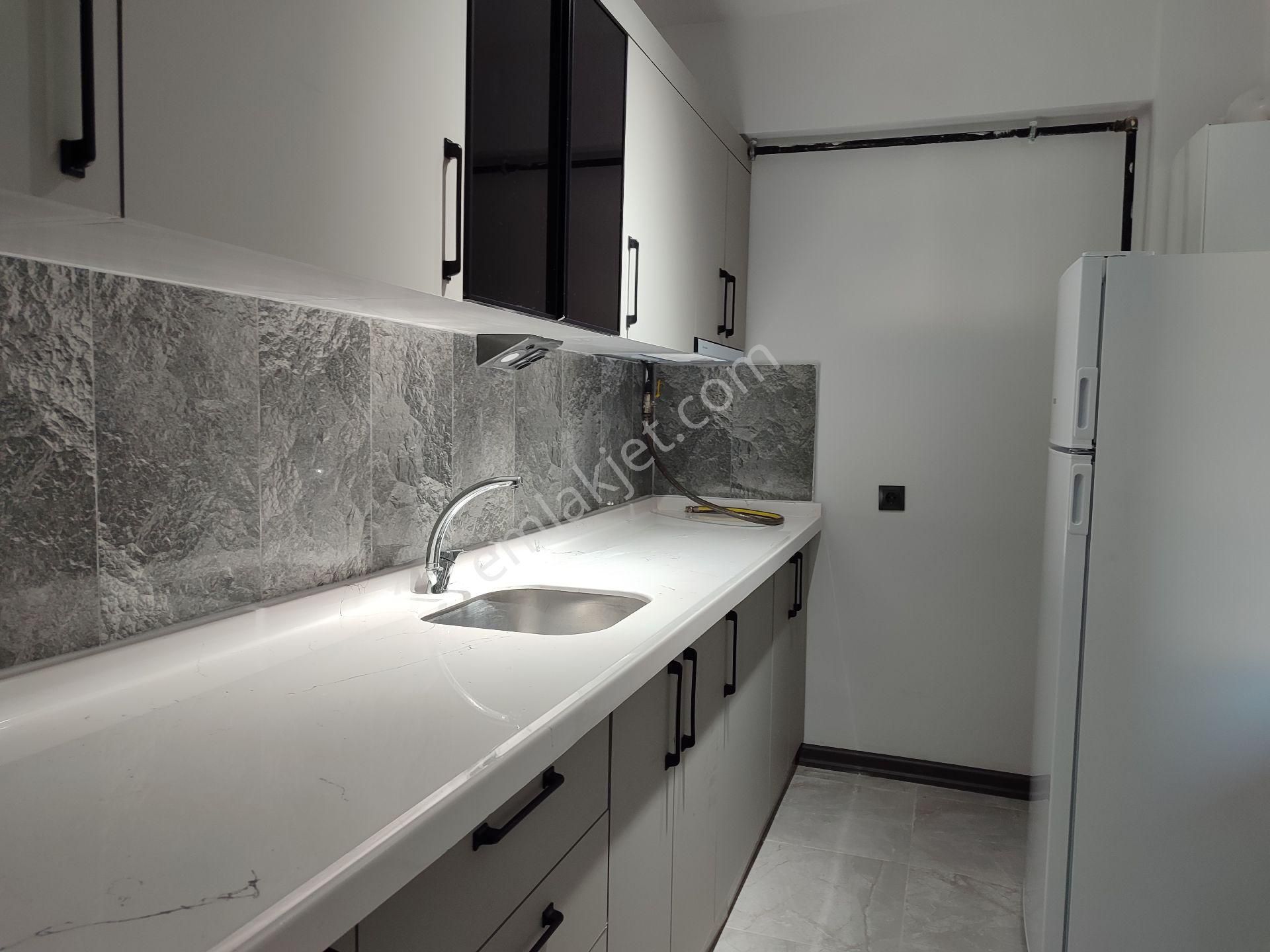 Asel'den Vatan Pc Arkası Lüx Sıfır Eşyalı 1+1 Daire