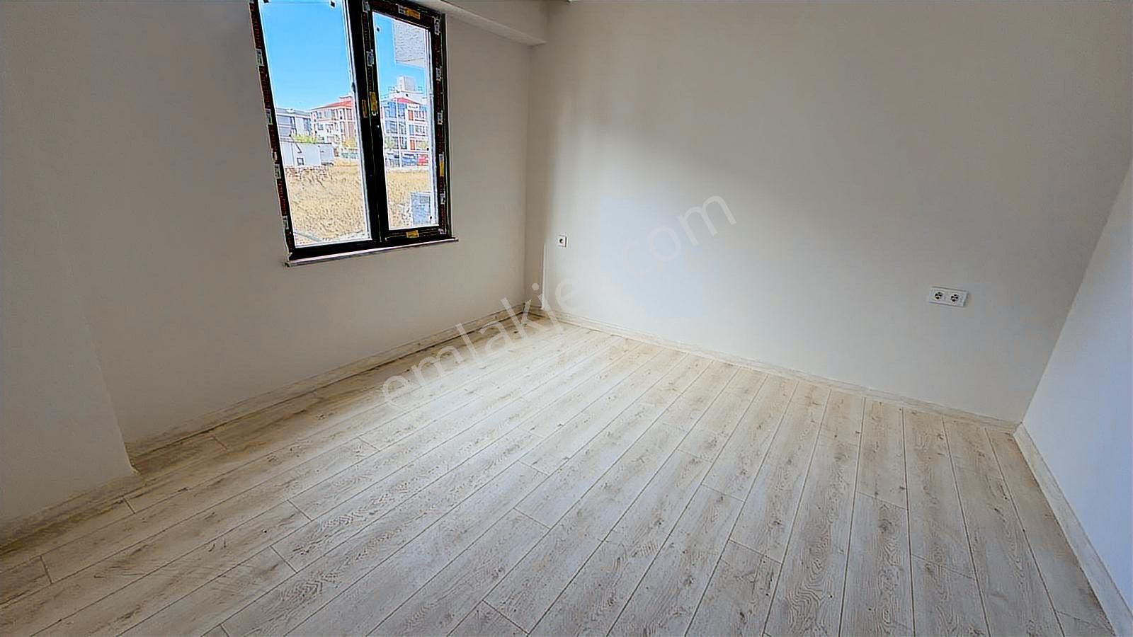 Turyap Hürriyetten Havuzlu Elit Sitede Satılık 2+1 Daire! - Görsel 15