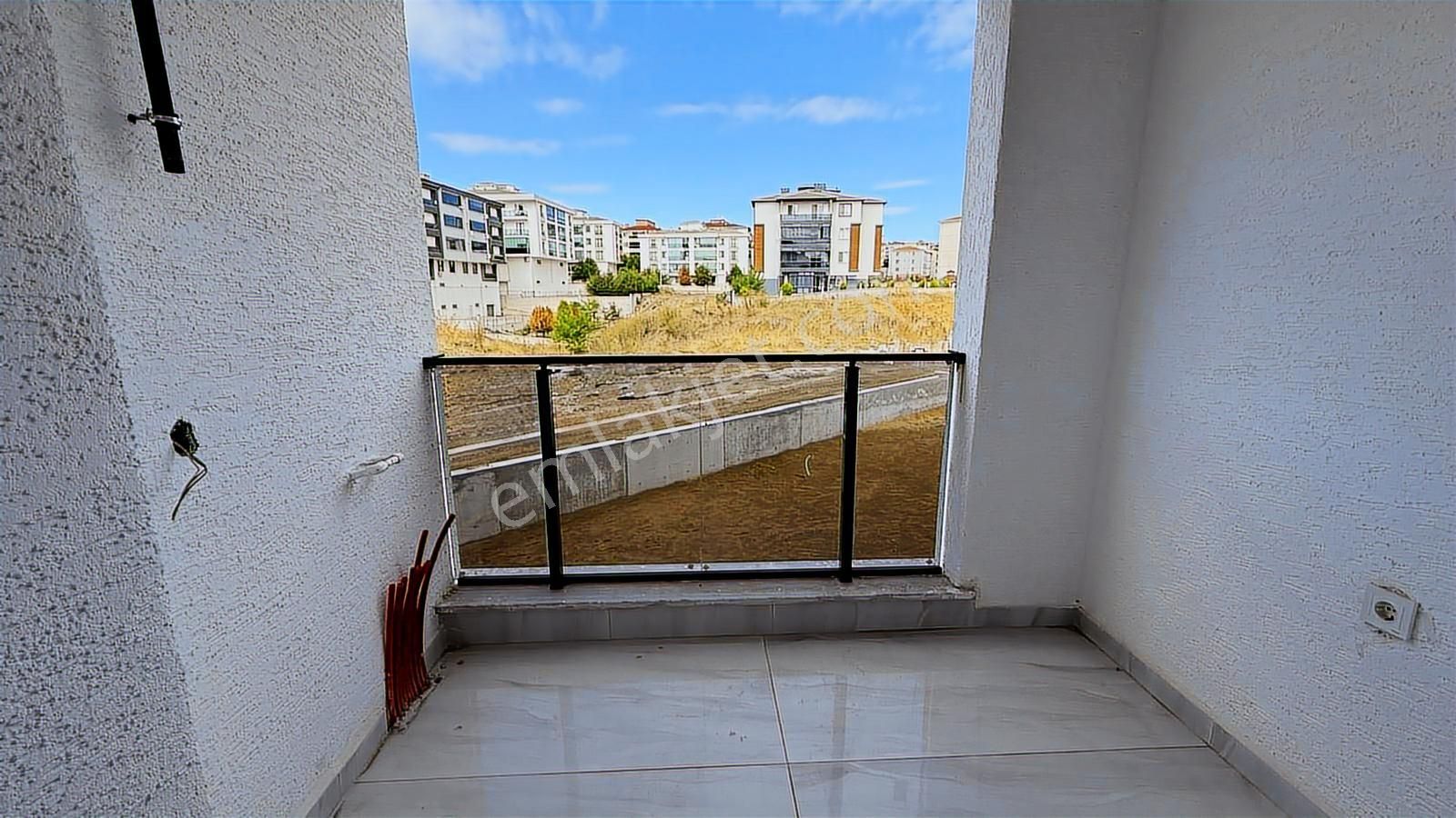 Turyap Hürriyetten Havuzlu Elit Sitede Satılık 2+1 Daire! - Görsel 12