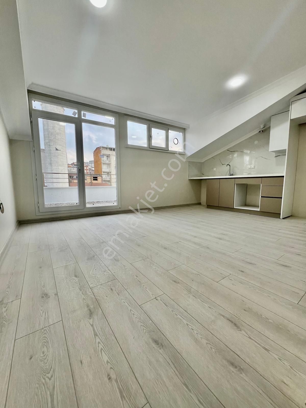 İmren Gayrimenkulden Söğütlüçeşme Mh.'sinde Satılık Lüks Yapım 4+2 235 M2 Sıfır Dubleks - Görsel 19