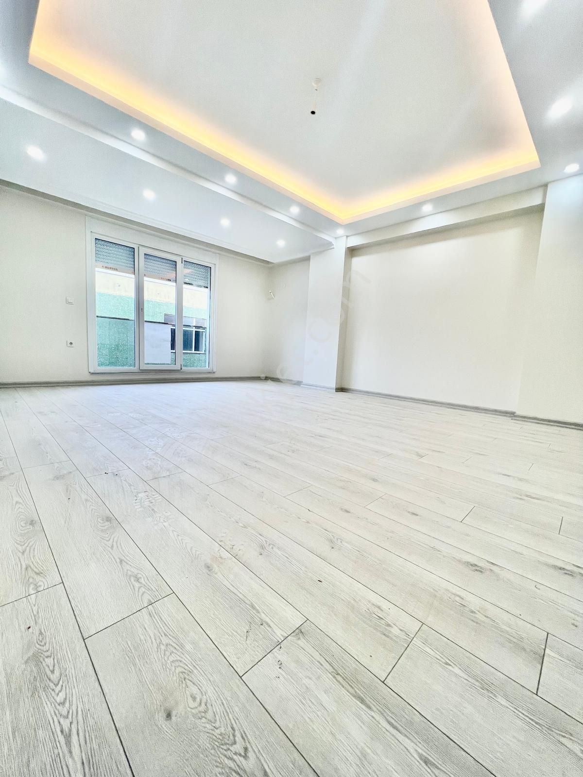 İmren Gayrimenkulden Söğütlüçeşme Mh.'sinde Satılık Lüks Yapım 4+2 235 M2 Sıfır Dubleks