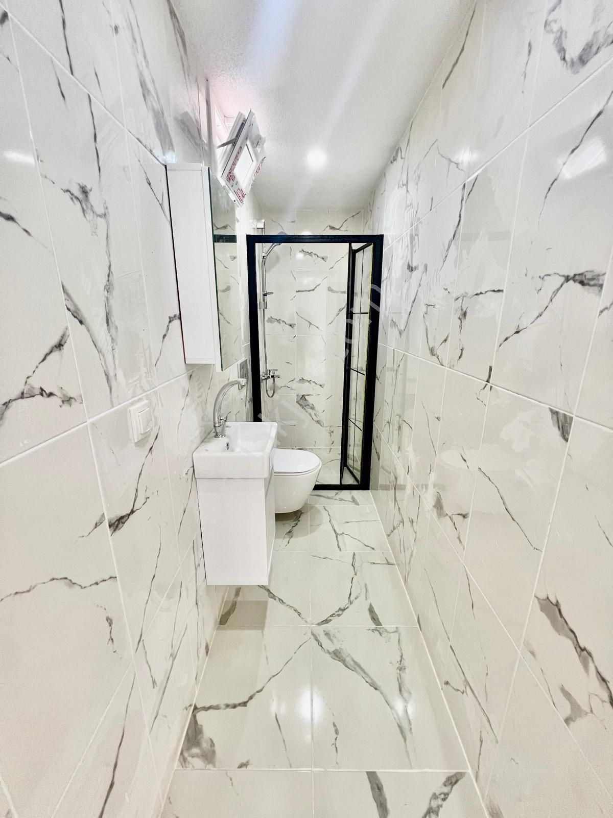 İmren Gayrimenkulden Söğütlüçeşme Mh.'sinde Satılık Lüks Yapım 4+2 235 M2 Sıfır Dubleks - Görsel 12