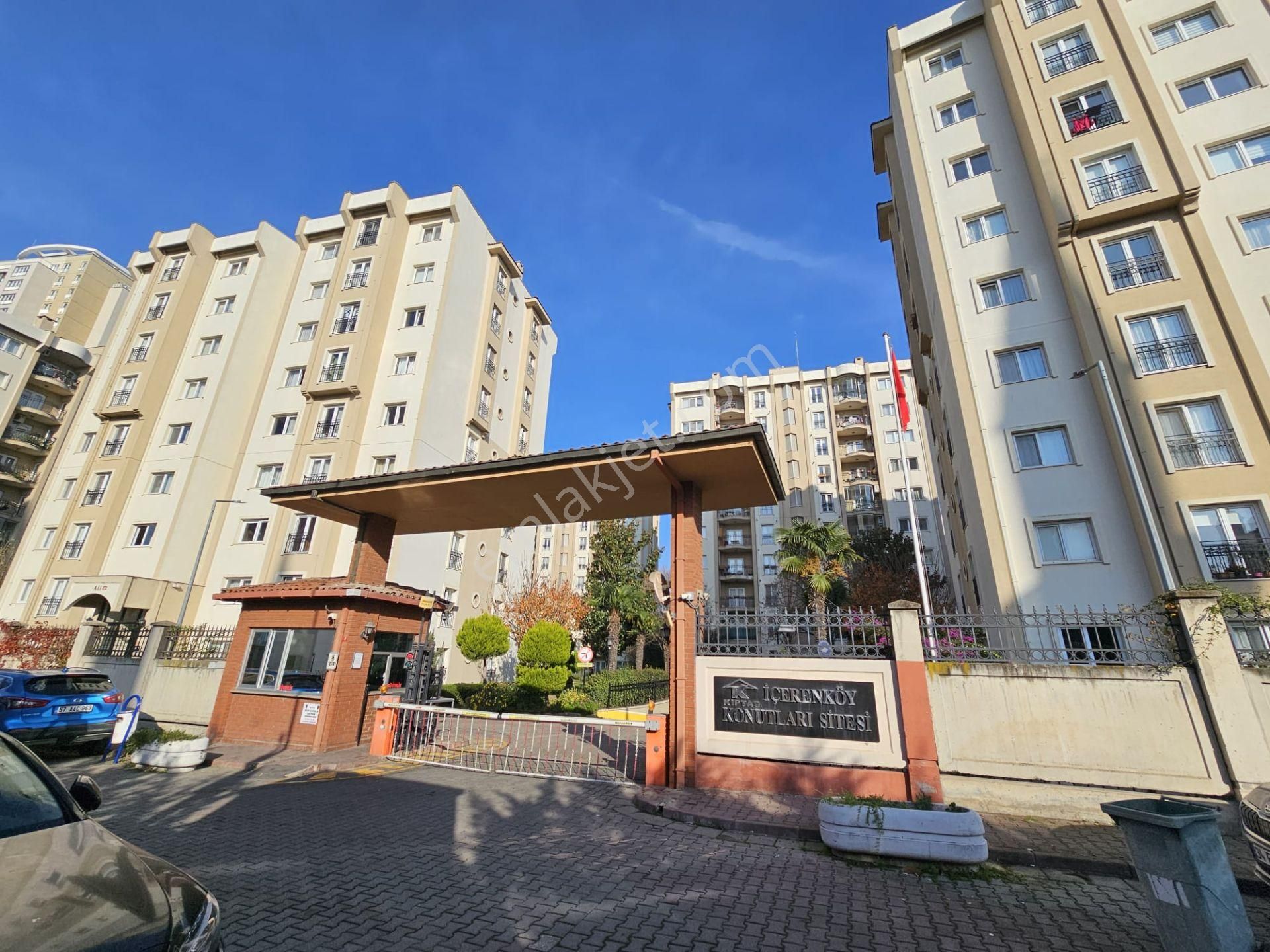 Ataşehir İçerenköy Kiptaş Evleri'nde 3+1 Balkonlu 145m2 Kiralık Boş Daire - Görsel 2