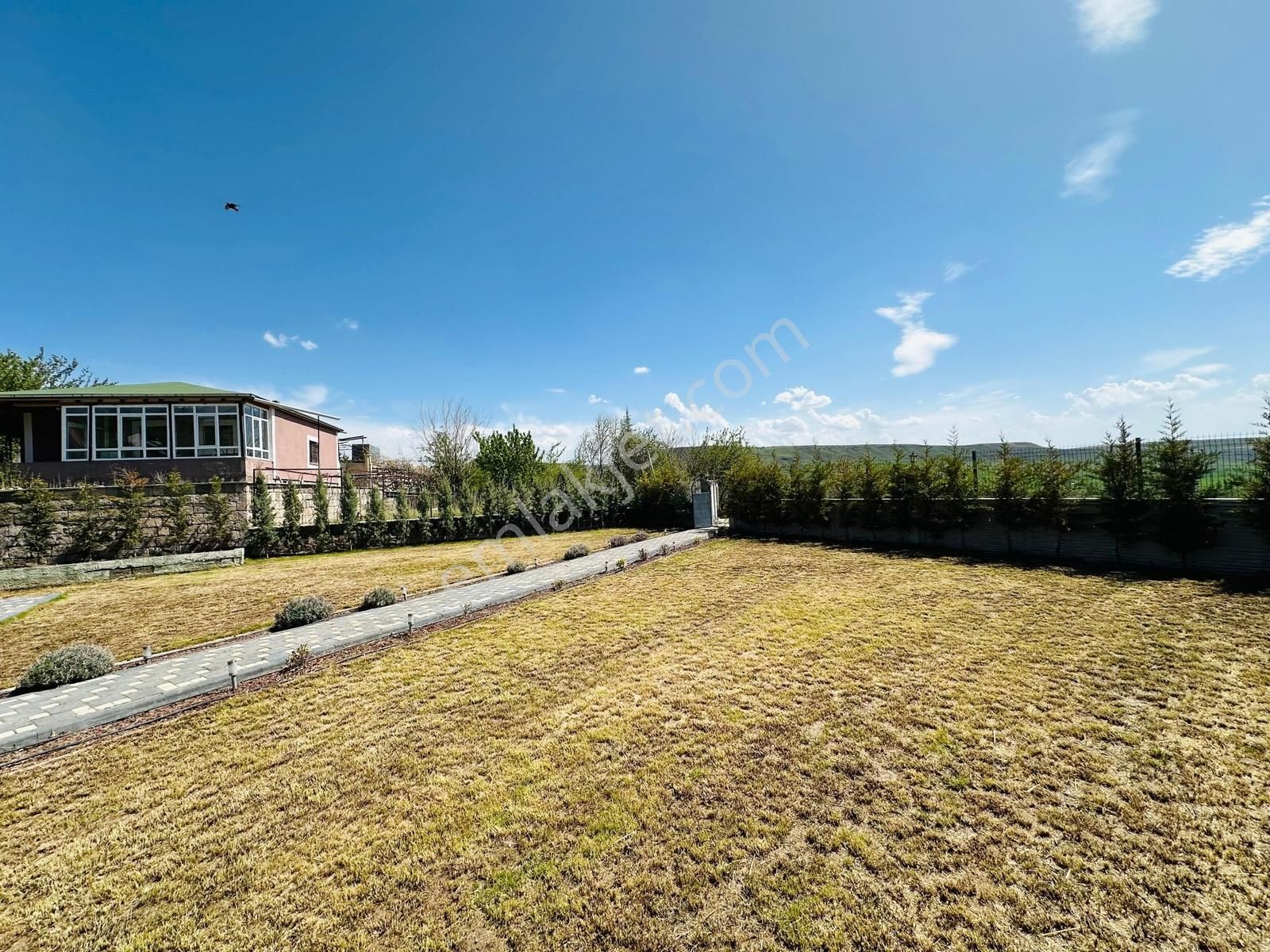 Höbekte Eşsiz Güzellikte Butik Villa - Görsel 8