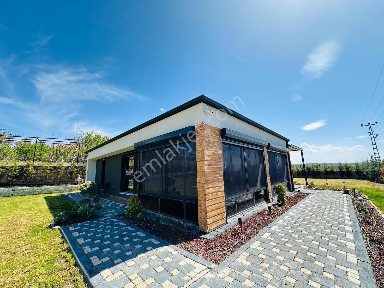 Höbekte Eşsiz Güzellikte Butik Villa - Görsel 19