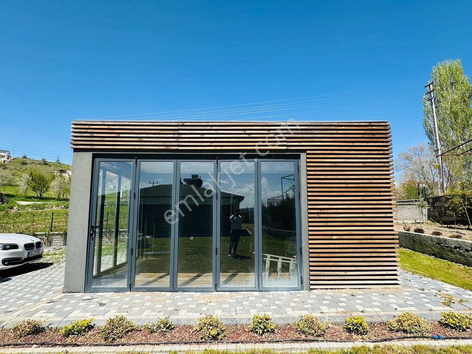 Höbekte Eşsiz Güzellikte Butik Villa - Görsel 32