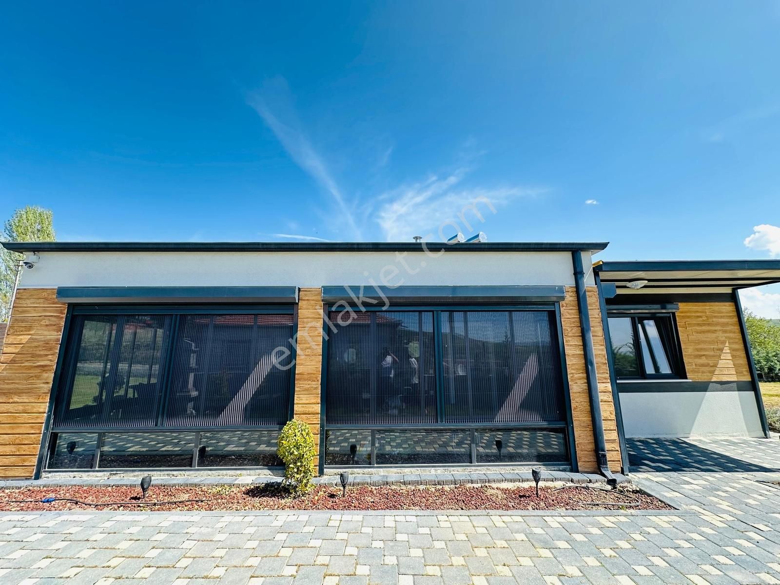 Höbekte Eşsiz Güzellikte Butik Villa - Görsel 18