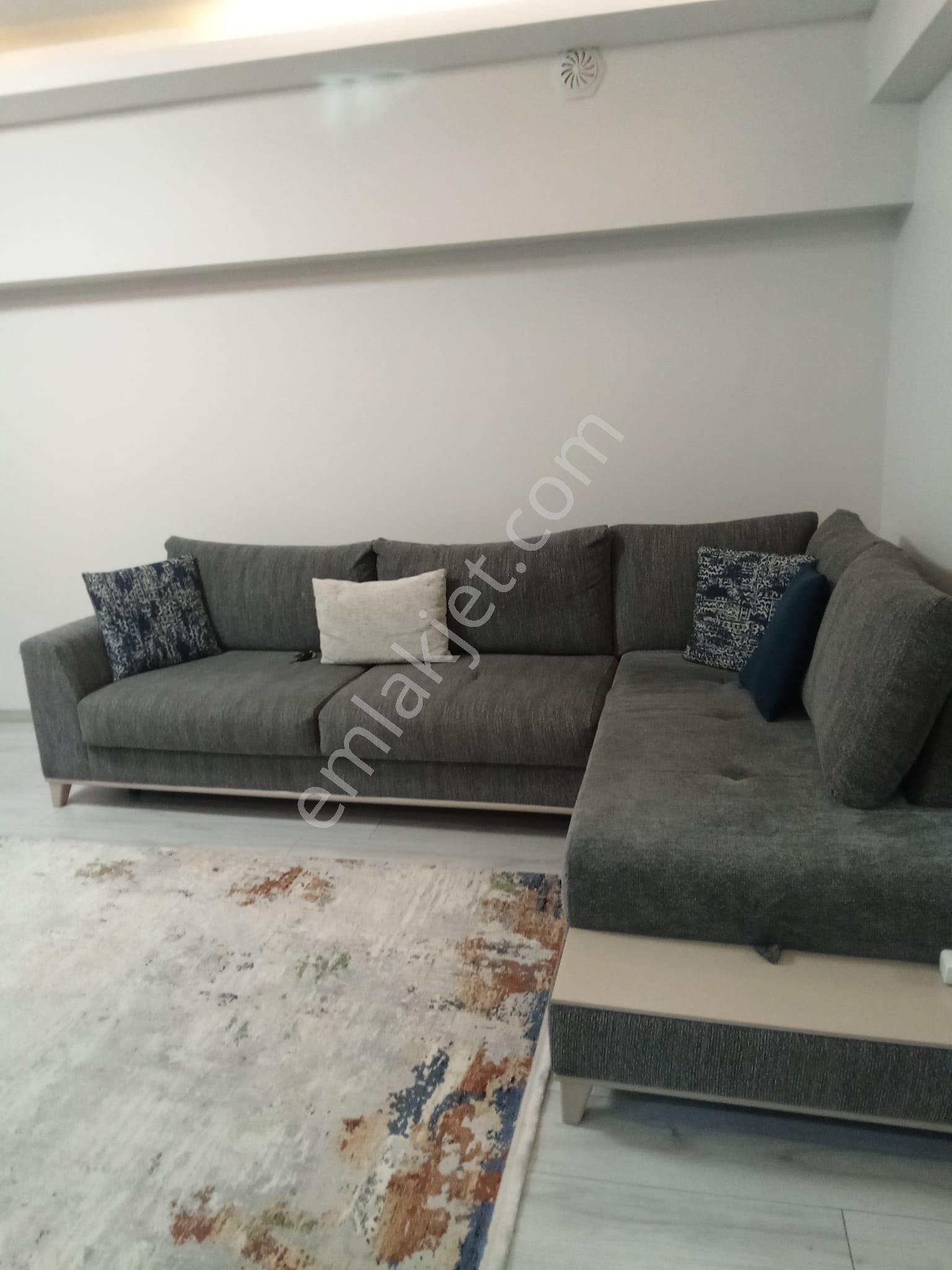 Satılık 2+1 Üçyolda Metro Yakını Bahçeli Daire - Görsel 6