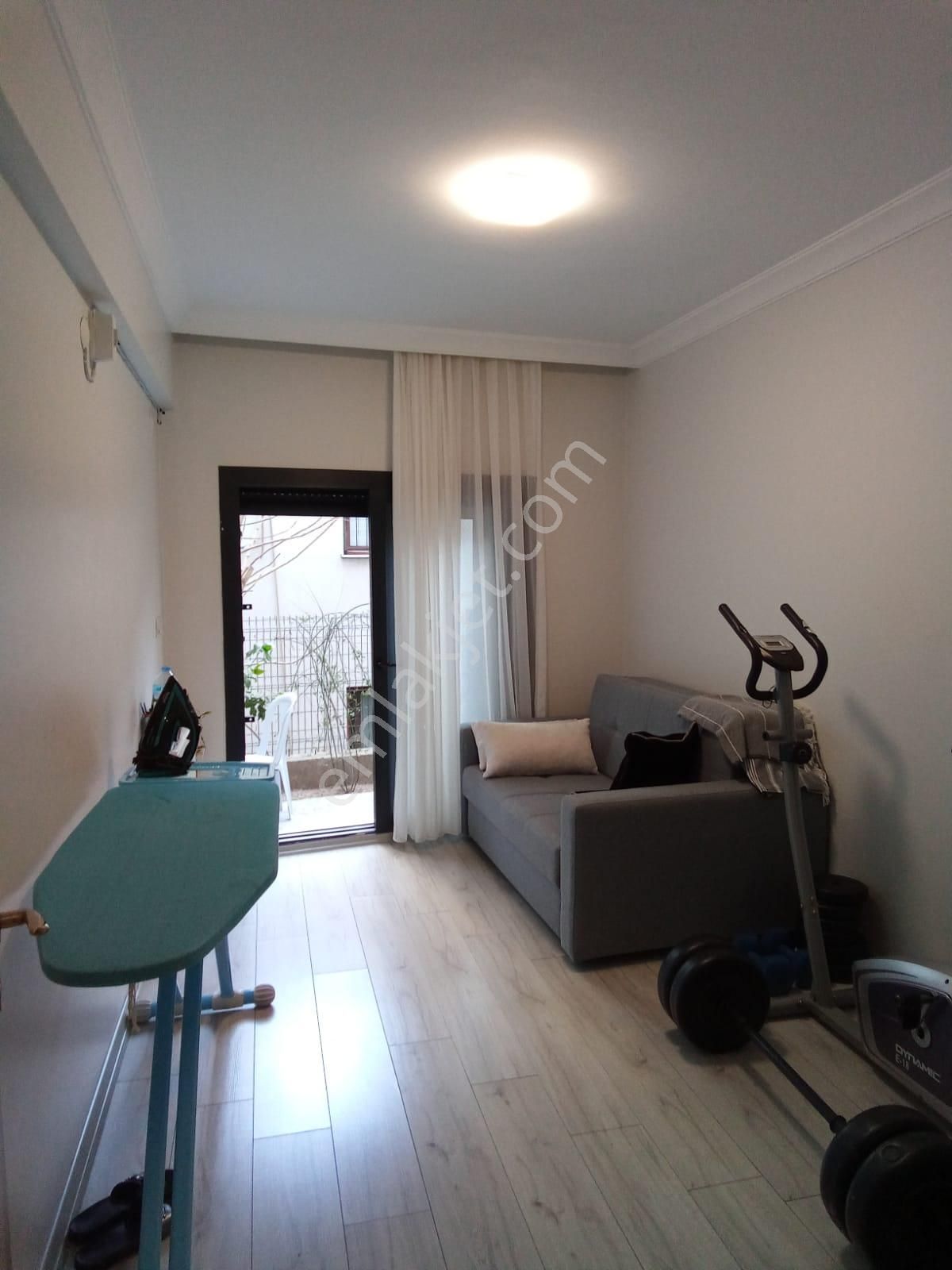 Satılık 2+1 Üçyolda Metro Yakını Bahçeli Daire - Görsel 20