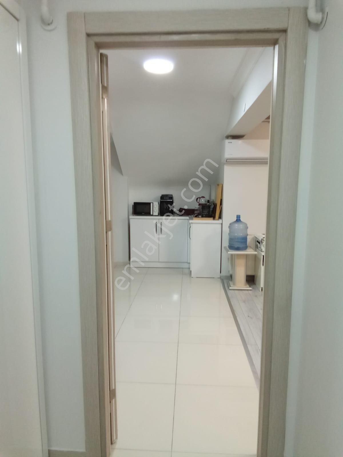 Satılık 2+1 Üçyolda Metro Yakını Bahçeli Daire - Görsel 29