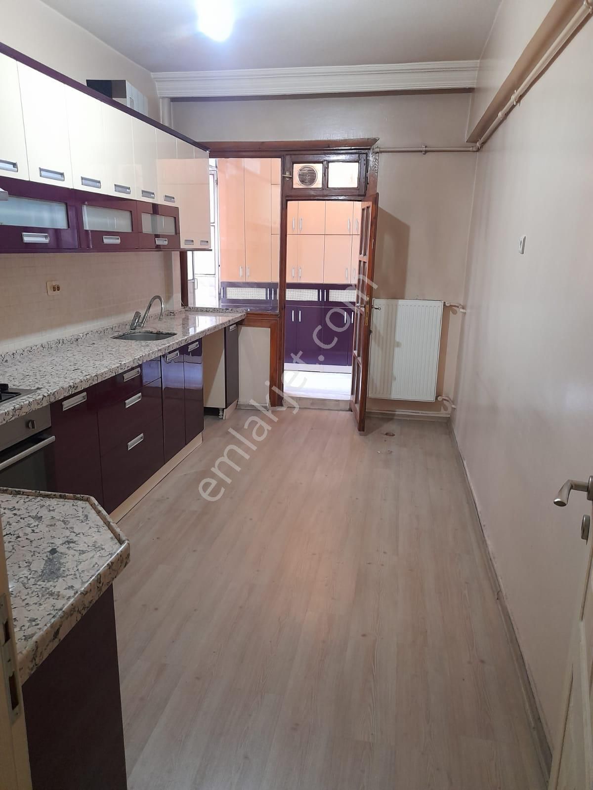 İsa Kavak Gayrimenkul’den – Yatırımlık 3+1 Daire Selçuklu Feritpaşa - Görsel 7