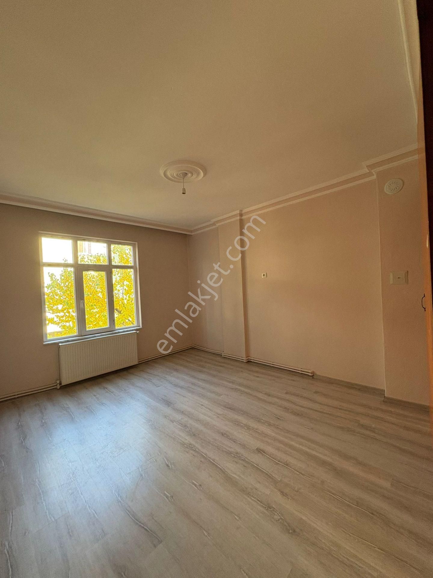 İsa Kavak Gayrimenkul’den – Ferah 3+1 Daire Selçuklu Sakarya - Görsel 4