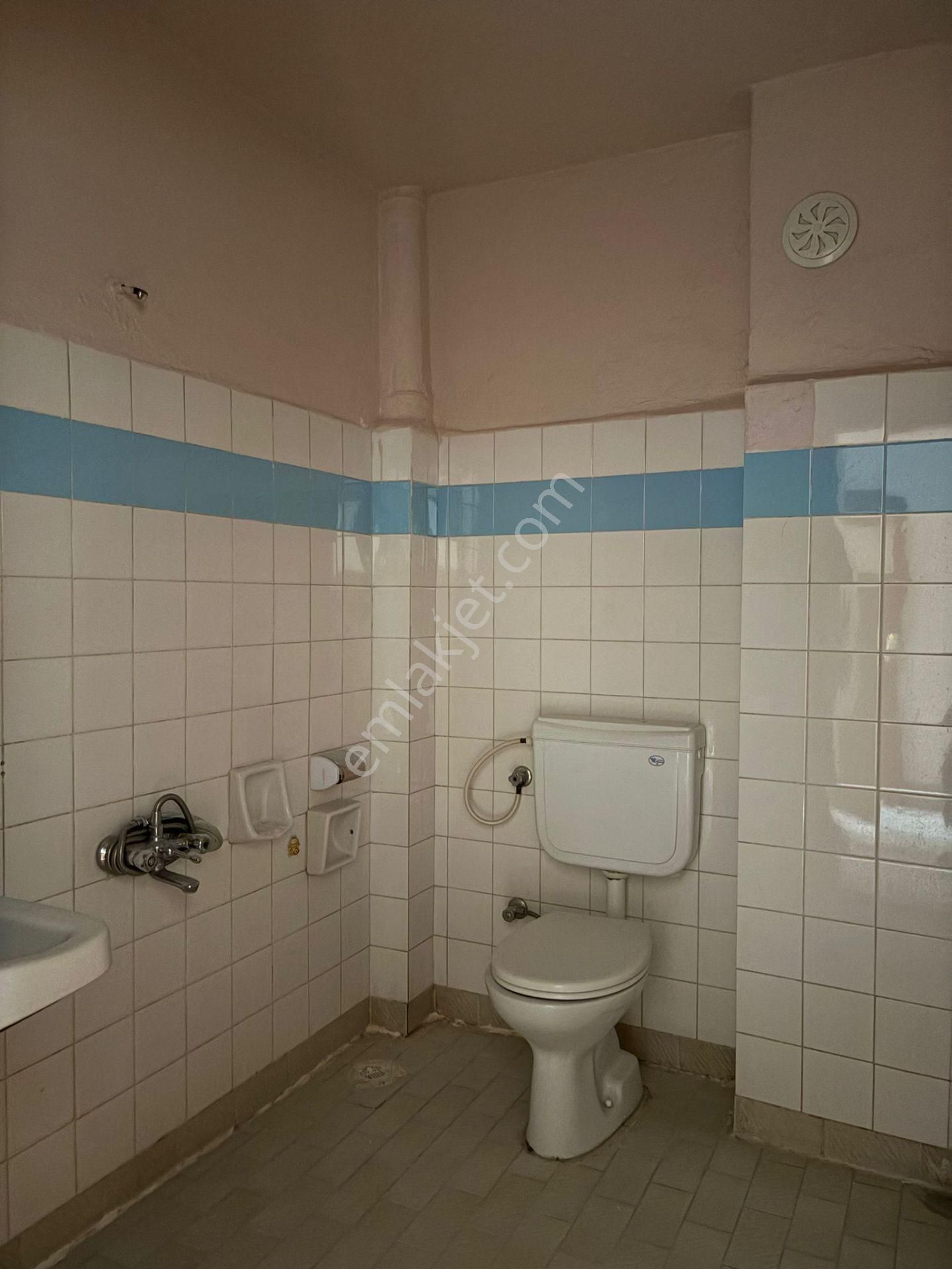 İsa Kavak Gayrimenkul’den – Ferah 3+1 Daire Selçuklu Sakarya - Görsel 9