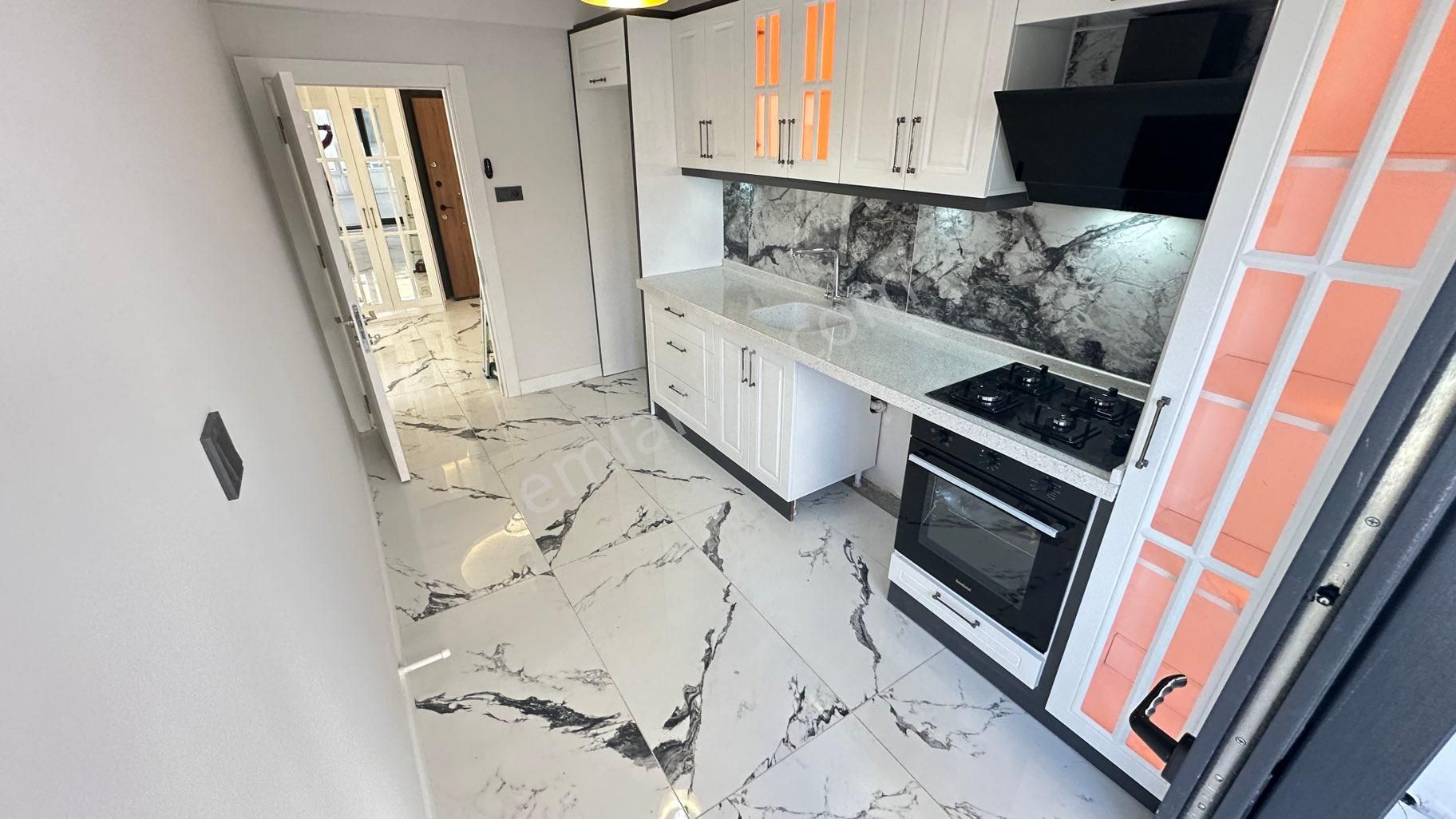 Cantan Emlaktan Akçay Altınkum'da Lüks Şık Tasarımlı Yapılı 2+1 Geniş Daire - Görsel 22