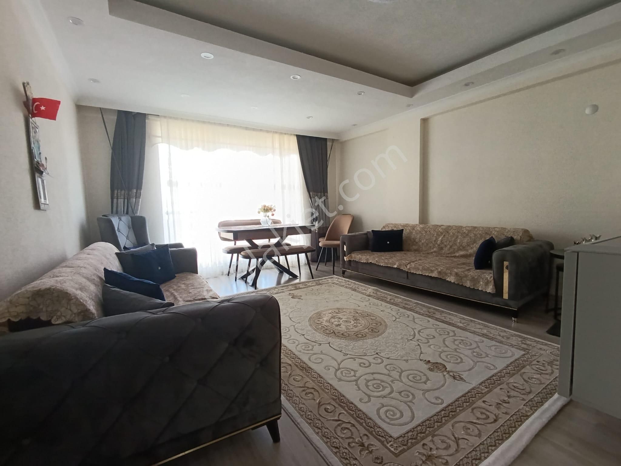 Balıkesir Bandırma Çınarlı Mah. 3+1 Satılık Daire Merkezi Konumda