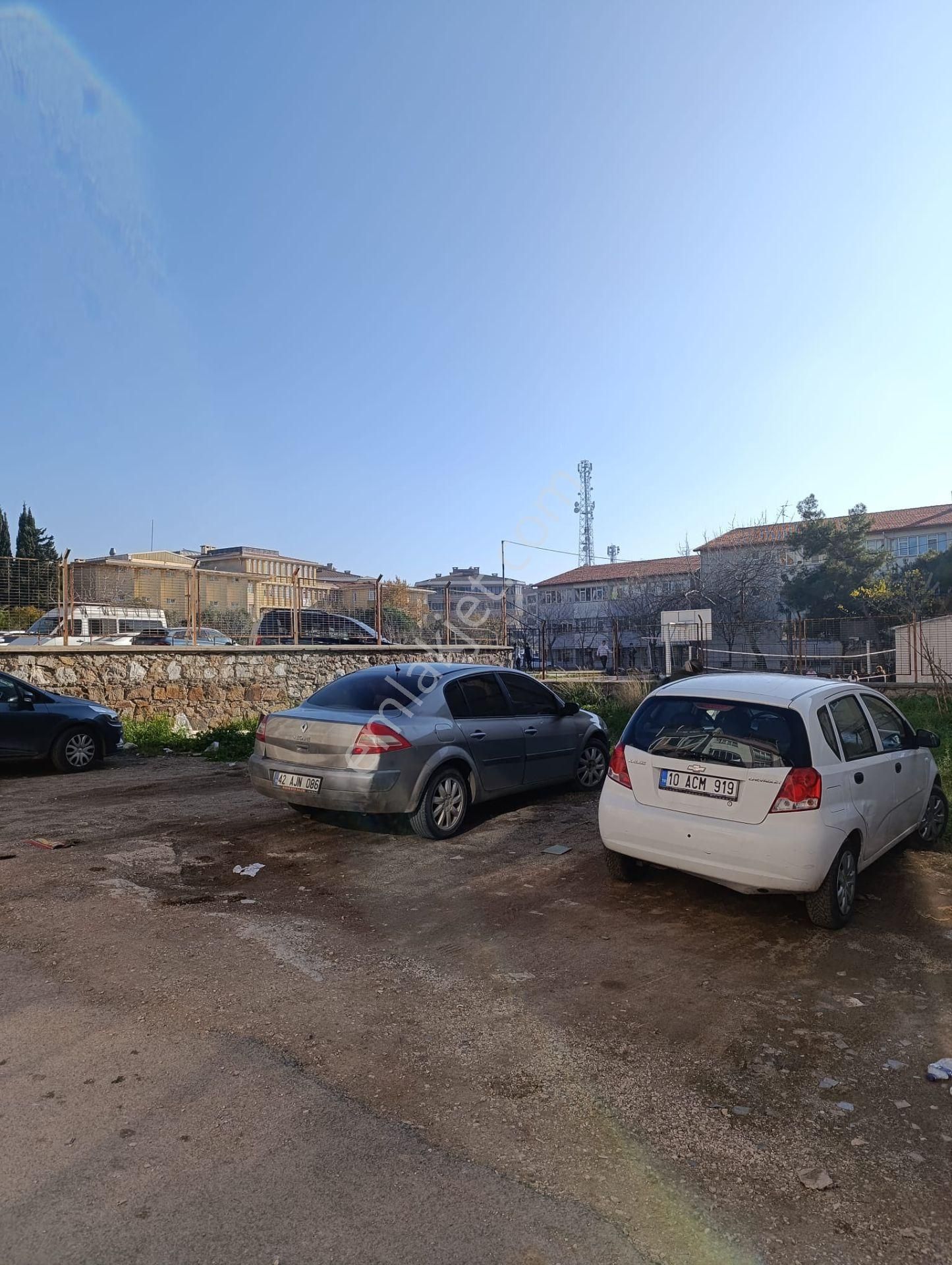 Balıkesir Bandırma Çınarlı Mah. 3+1 Satılık Daire Merkezi Konumda - Görsel 23