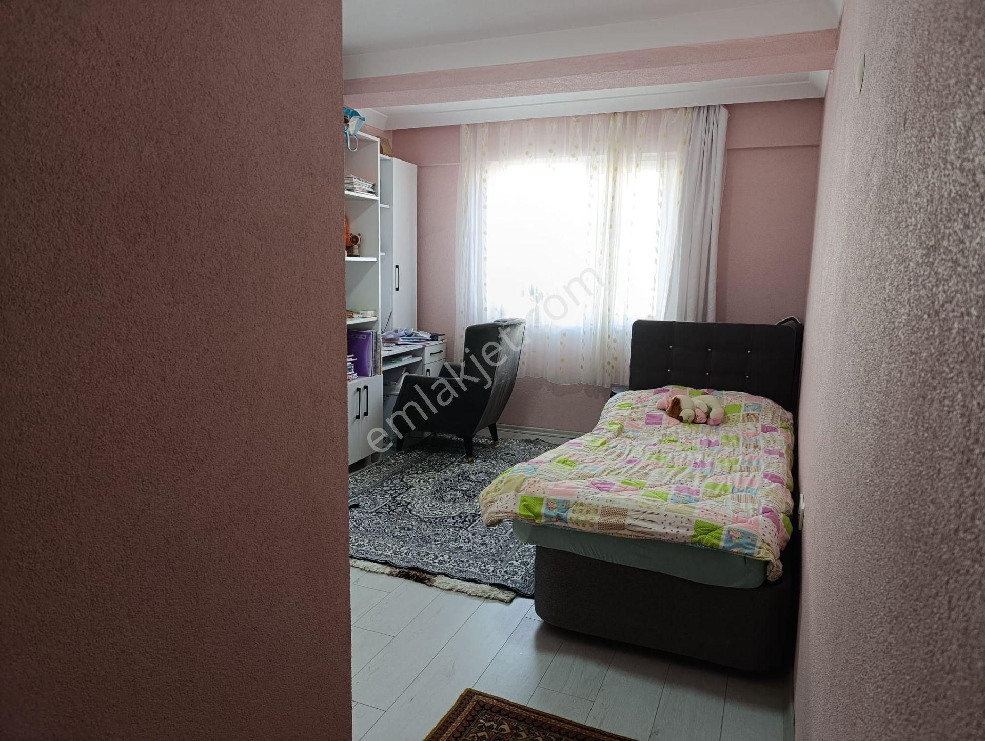 Balıkesir Bandırma Çınarlı Mah. 3+1 Satılık Daire Merkezi Konumda - Görsel 7