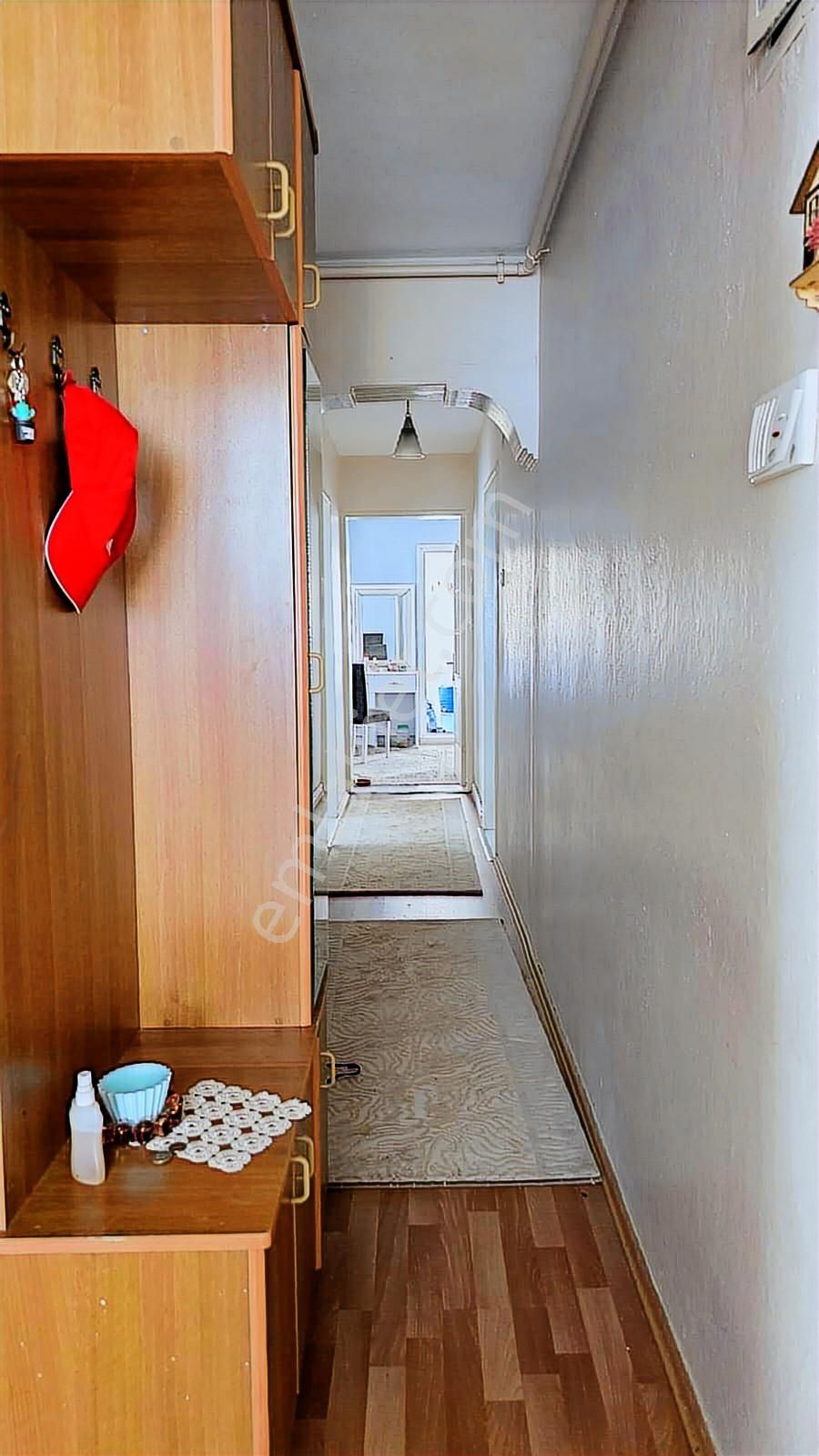 Kültür Caddesi Üzerinde Arakat 2+1 Kapalı Mutfak Daire - Görsel 4