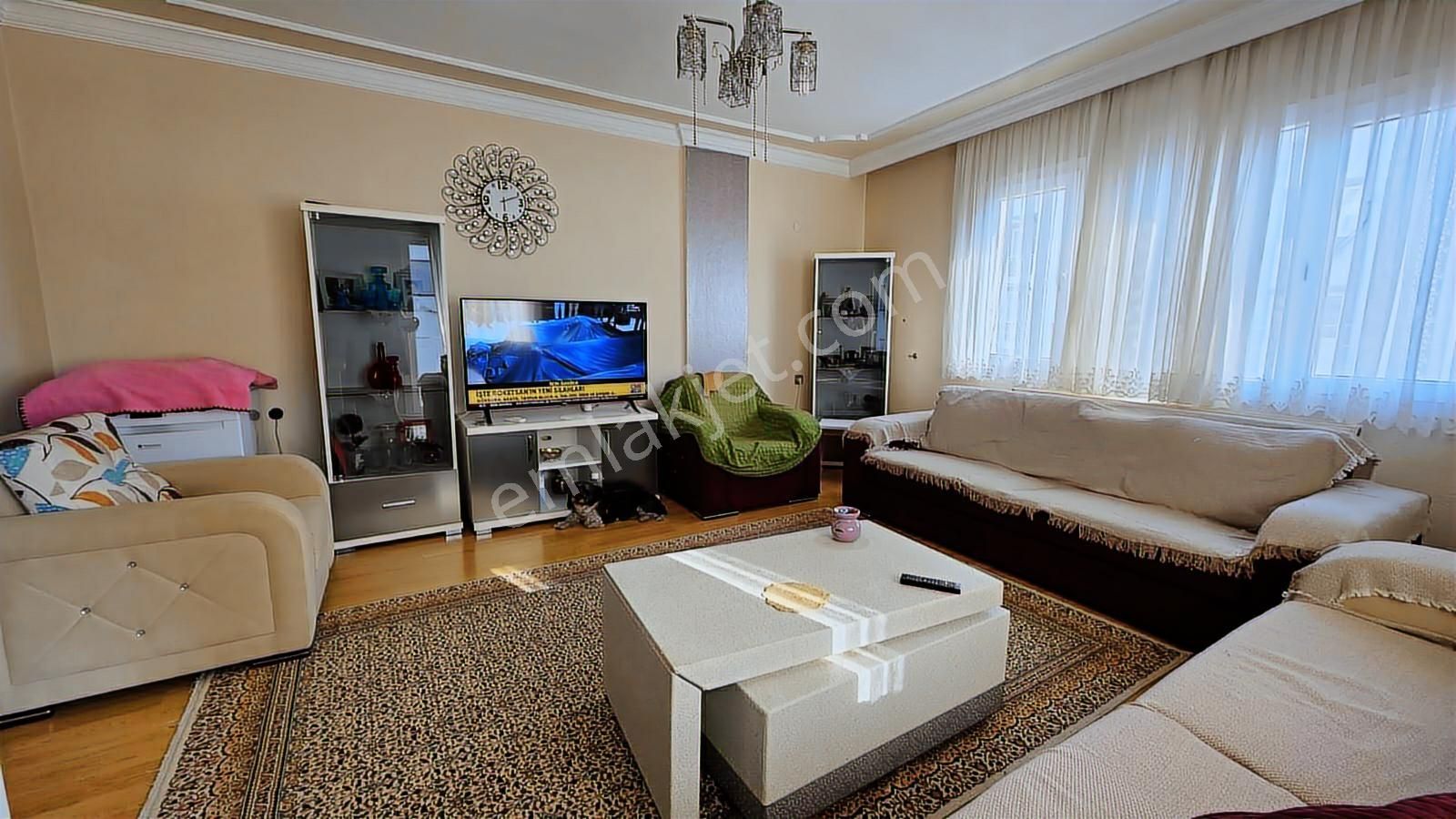 Kültür Caddesi Üzerinde Arakat 2+1 Kapalı Mutfak Daire - Görsel 6