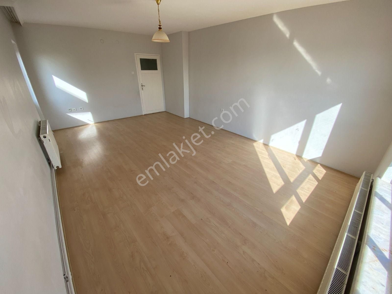 Relax'tan Etlik'te Manzaralı Bağımsız 3+1 Yapılı Masrafsız - Görsel 9